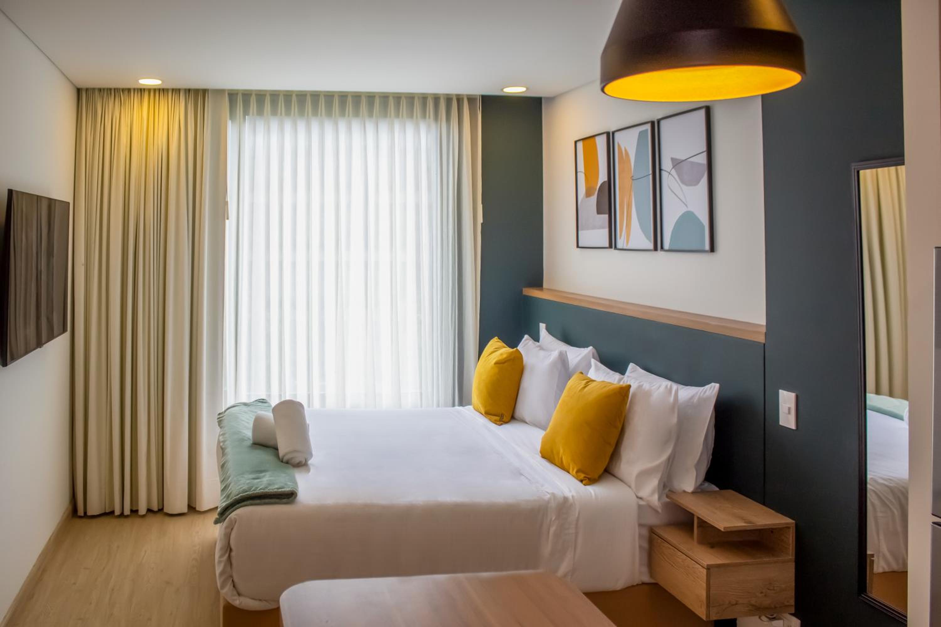 The Hood 102, Modern and Luxury Apartments