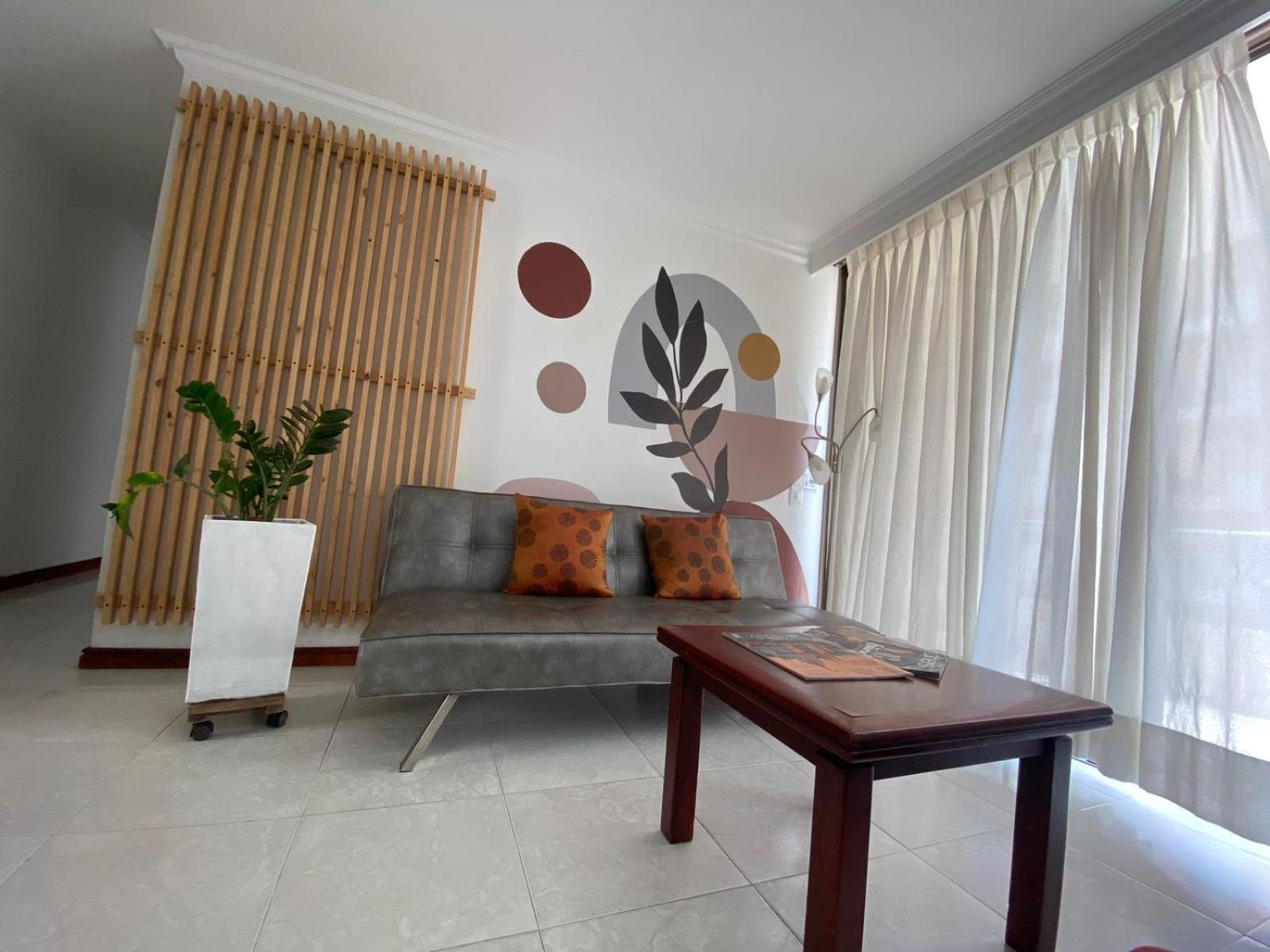 Apartamento amoblado en Pinares -Circunvalar