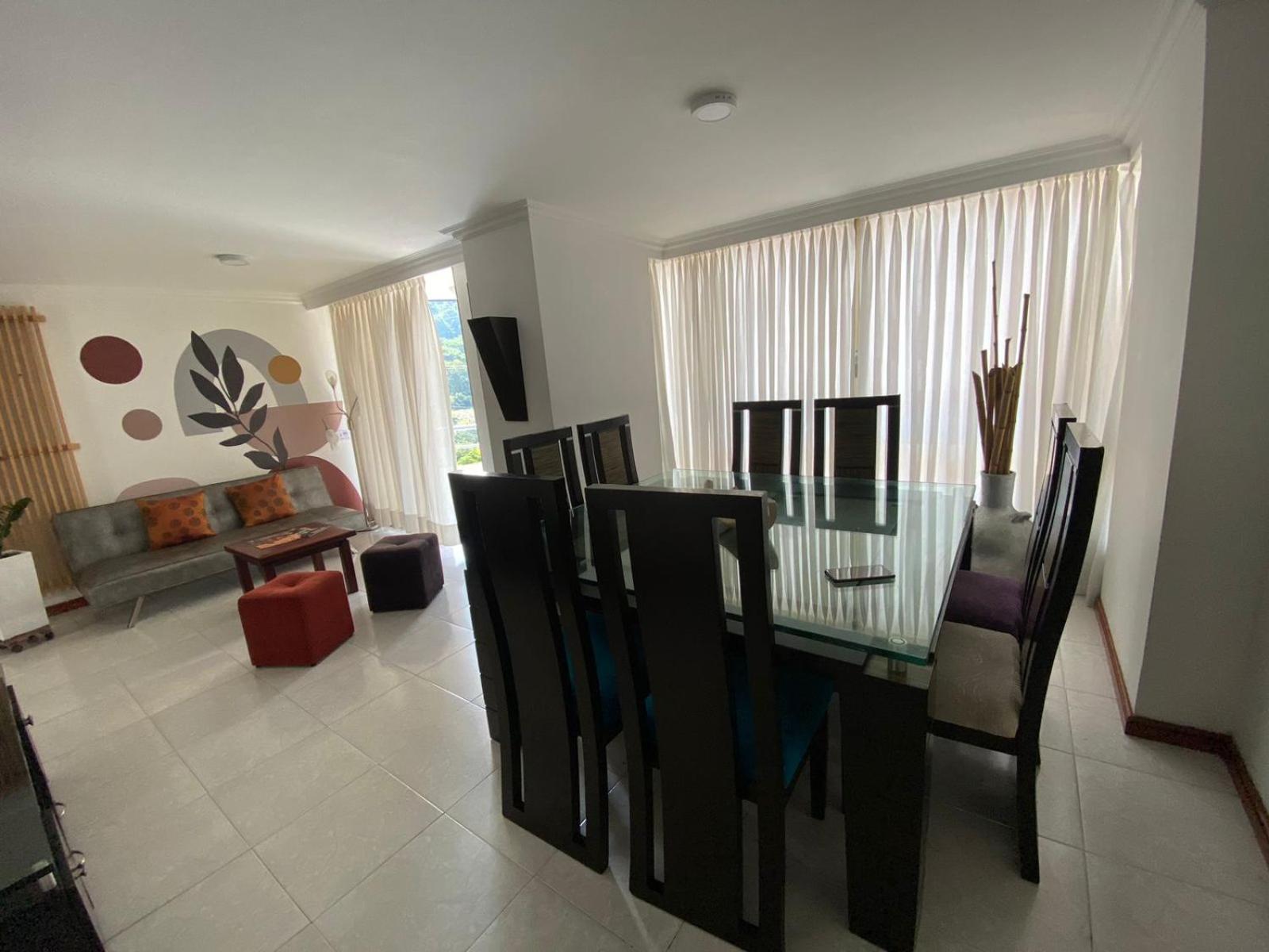 Apartamento amoblado en Pinares -Circunvalar