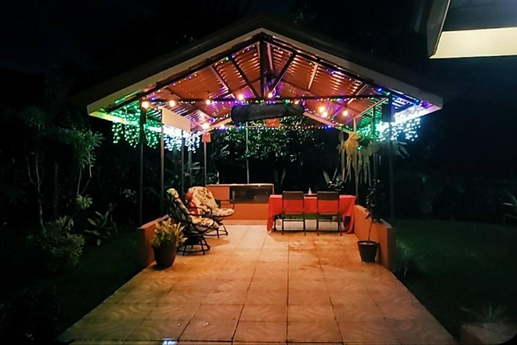 Oropéndola Rain Forest