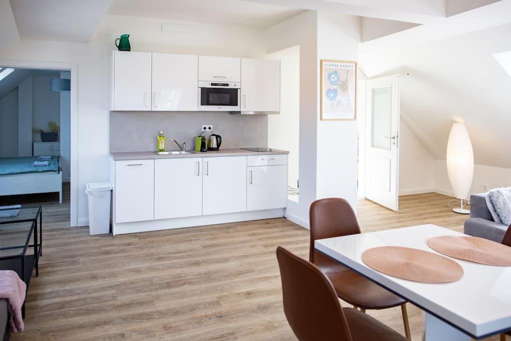 Bohemia apartment 95m