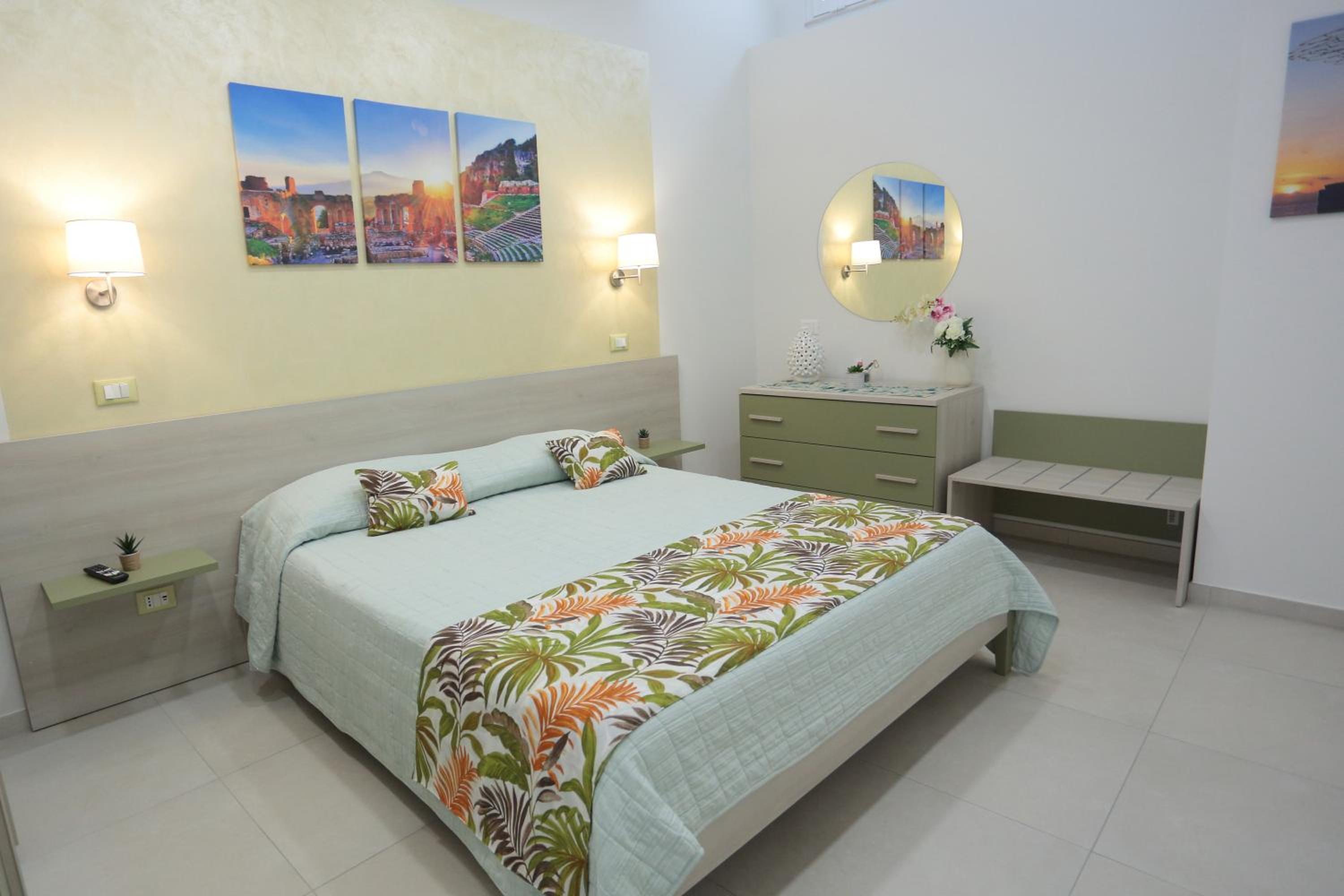 Kris Luxury Apartments photo 5