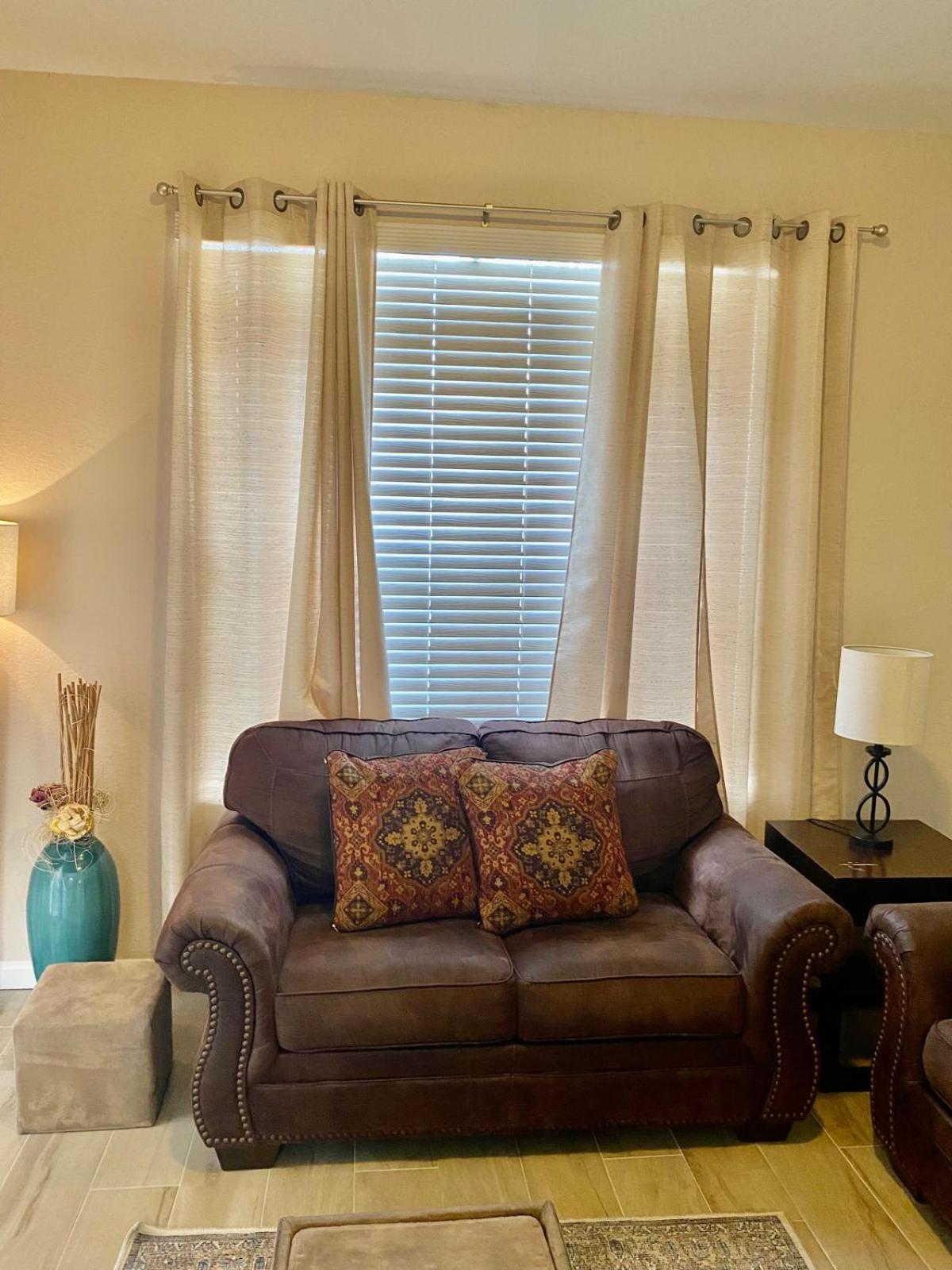 Universal Studios Area Apartment