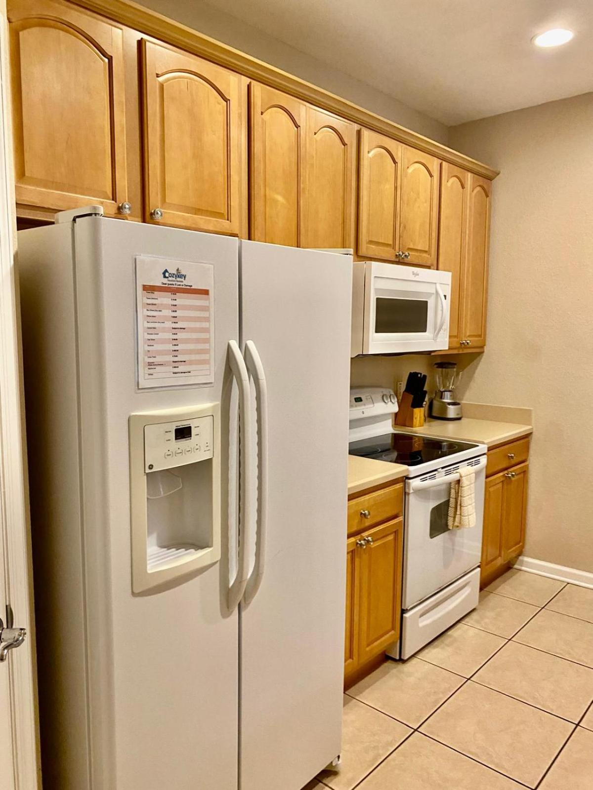 Universal Studios Area Apartment