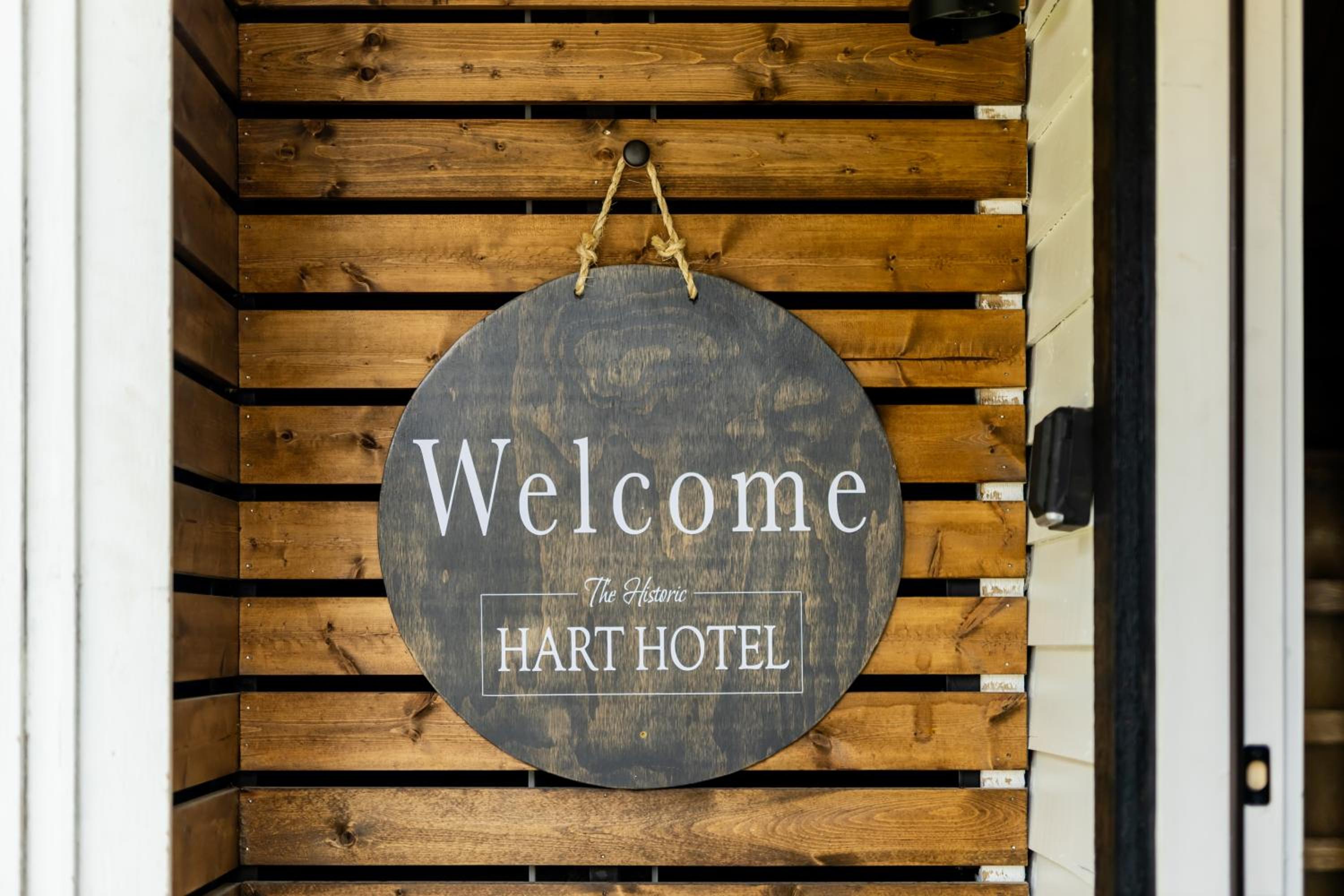 The Historic Hart Hotel - Renovated 2024! view 5