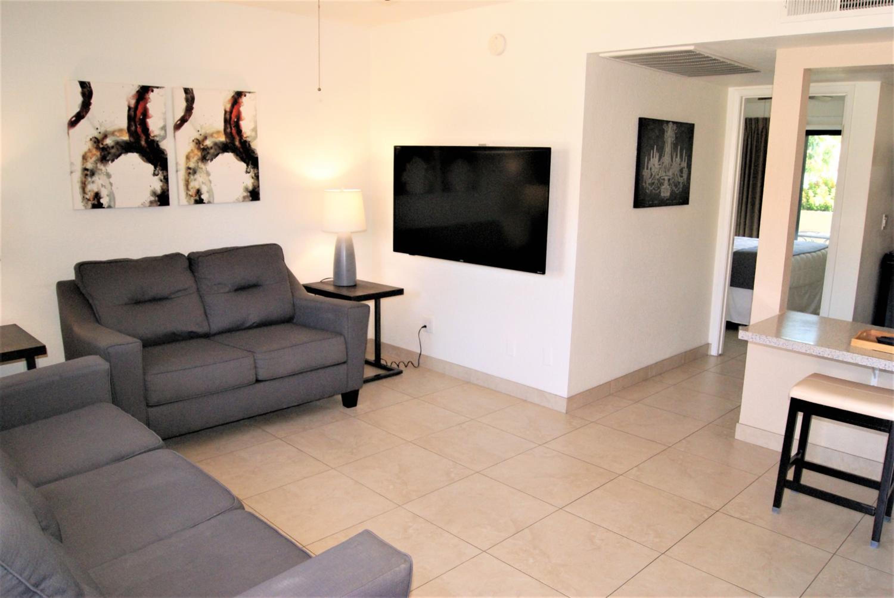 114 Fully Furnished 1BR Suite-Prime Location view 3
