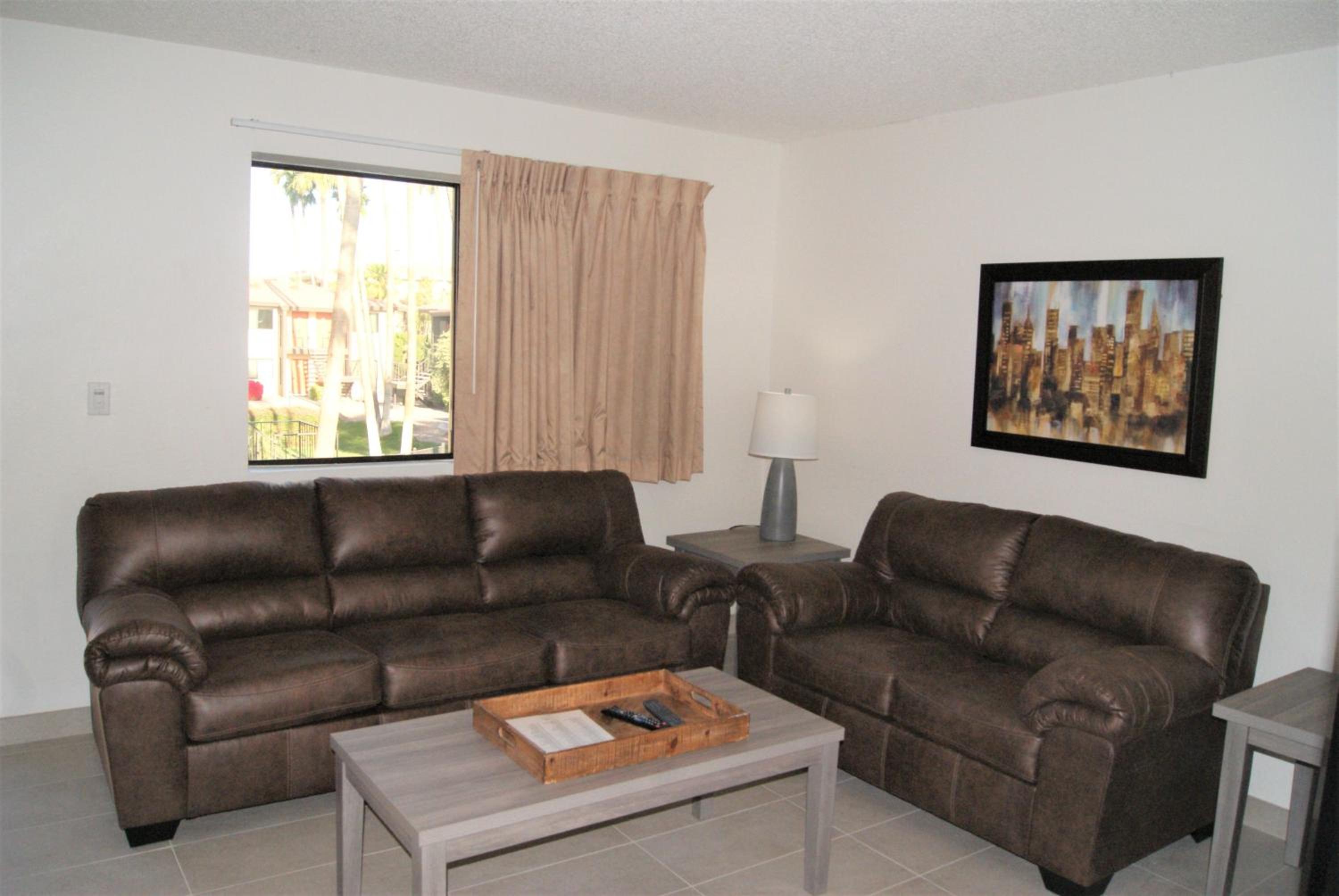 216-Fully Furnished 1BR Suite-Outdoor Pool - Property Image 18