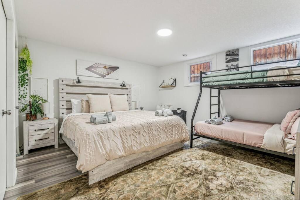 City Center Bliss Sleeps 7