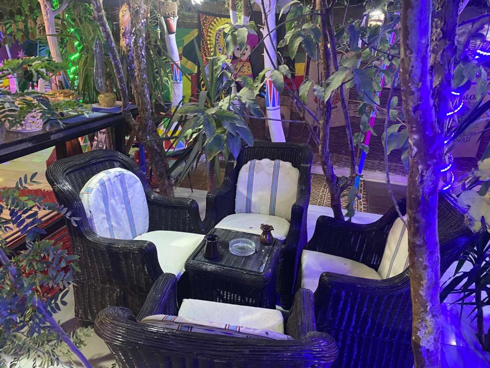 lounge