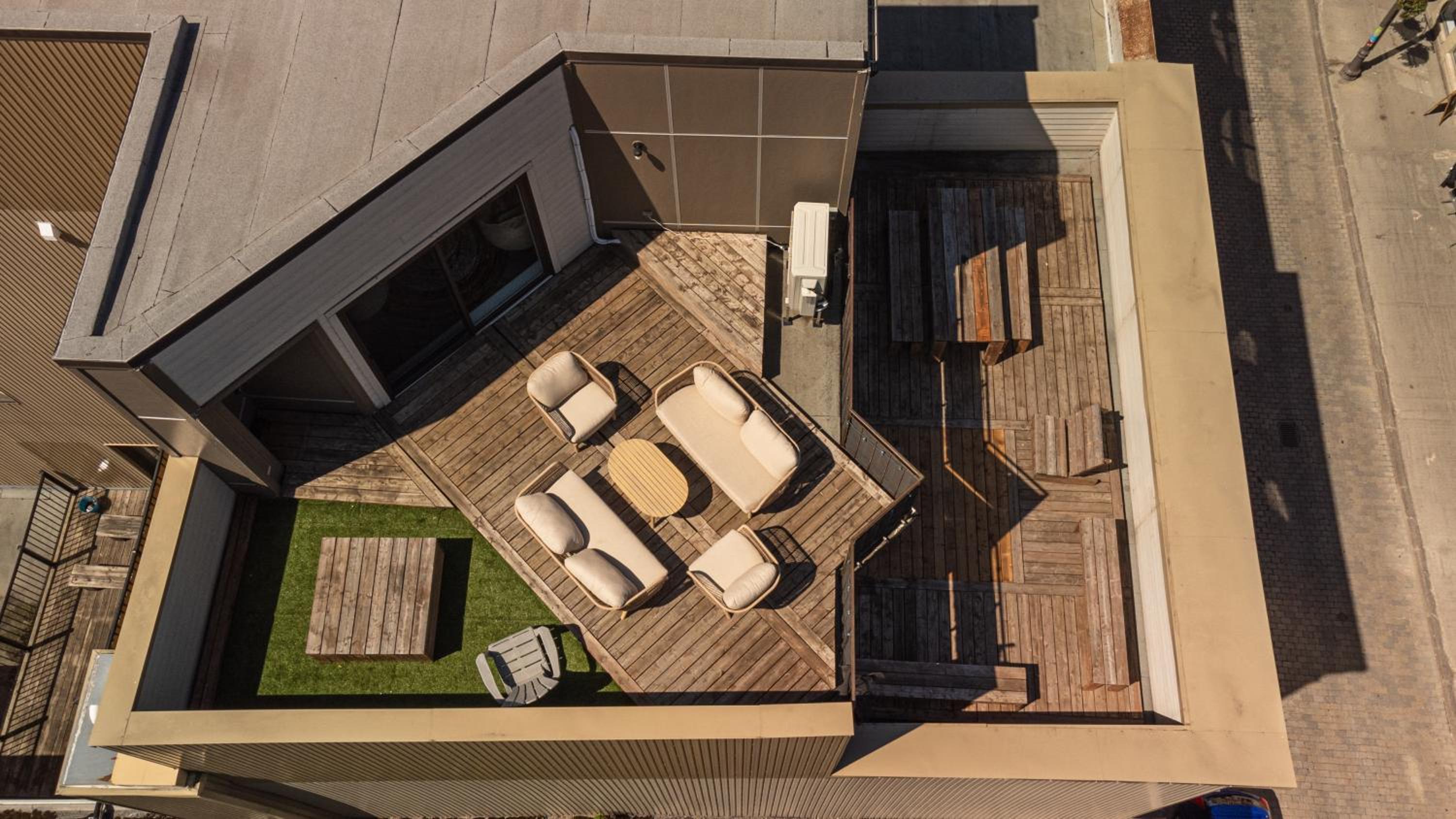 Heaven's Garden / / Luxury penthouse downtown