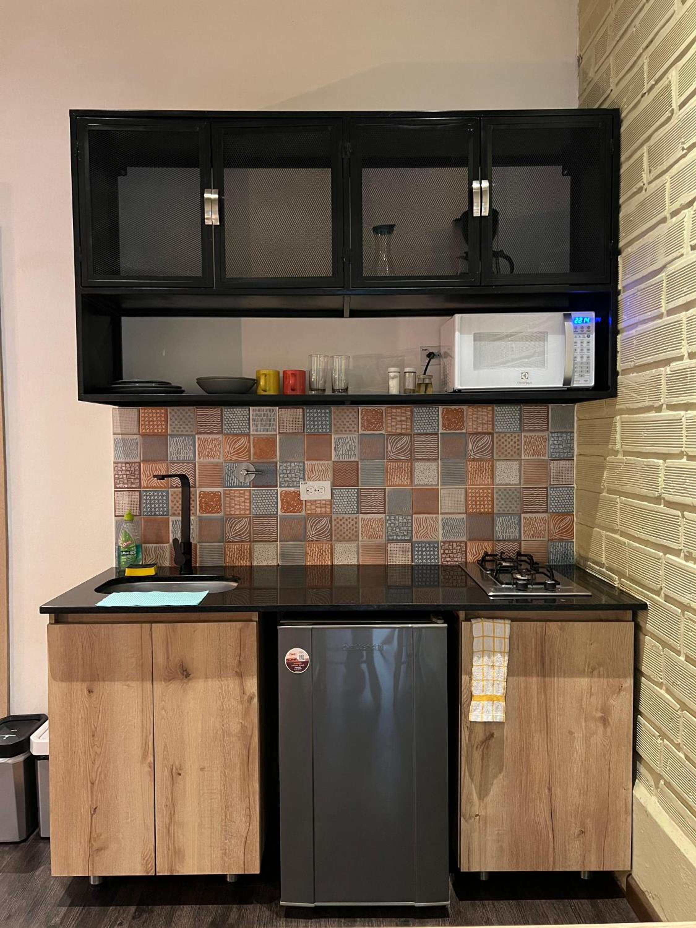 FRN101 Cozy loft located in a popular in Poblado By Roots Rentals