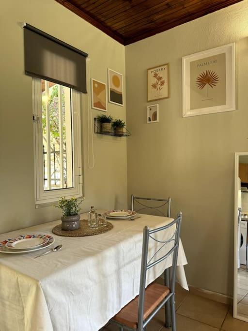 Lupin Fodele Home near the beach