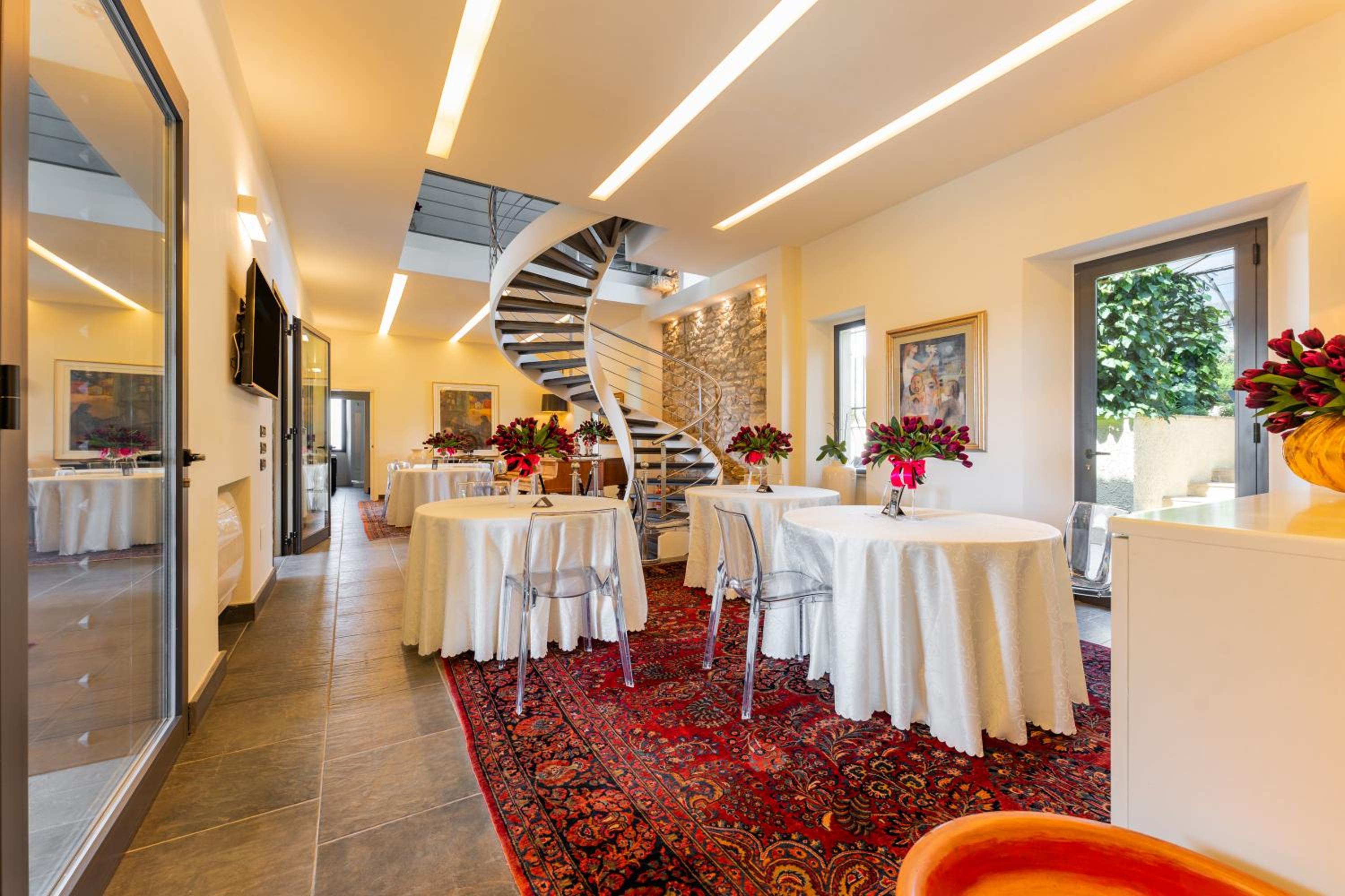 meeting & event spaces