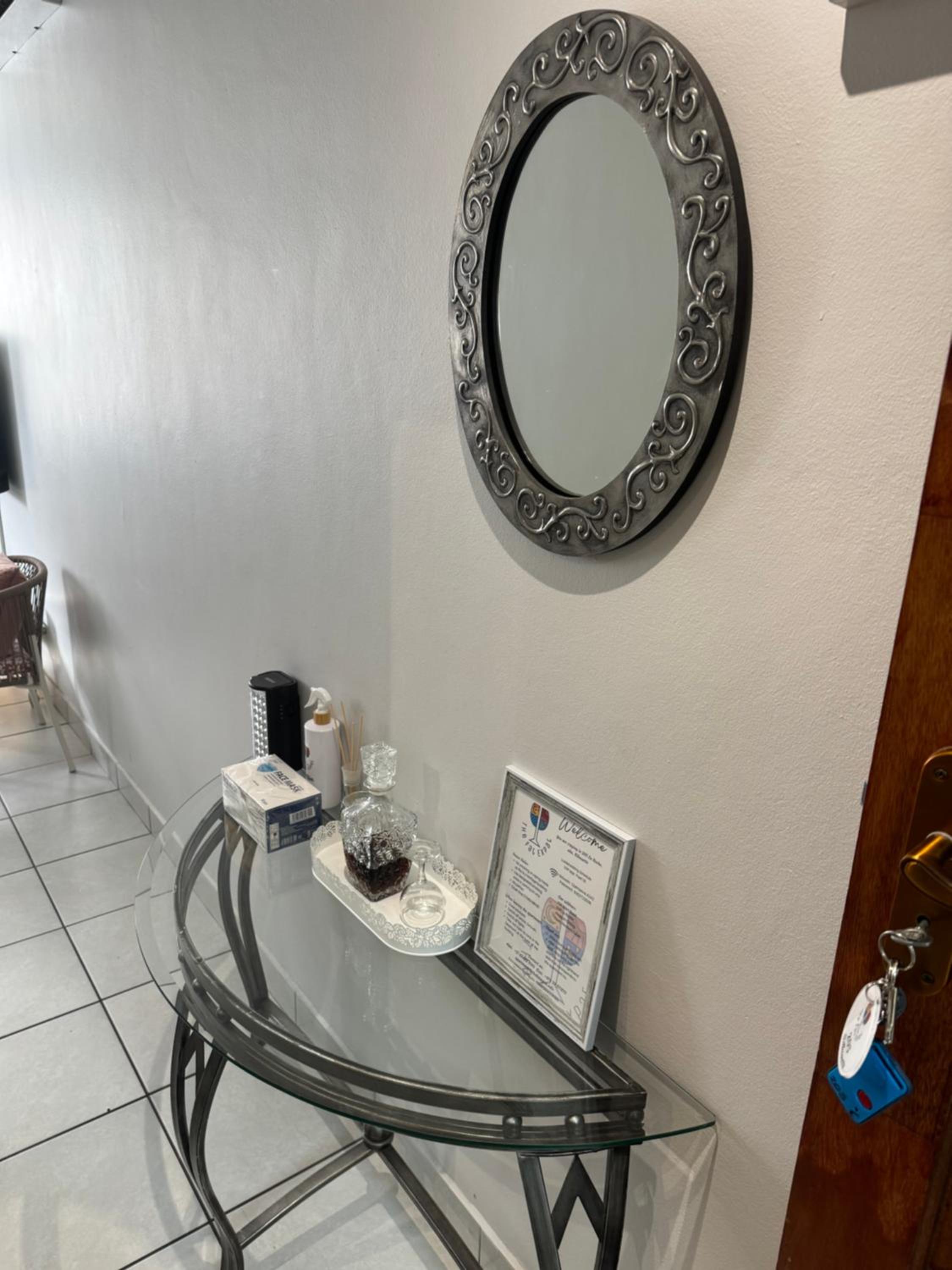 The Silhouette - Paarl - Self Catering Apartment