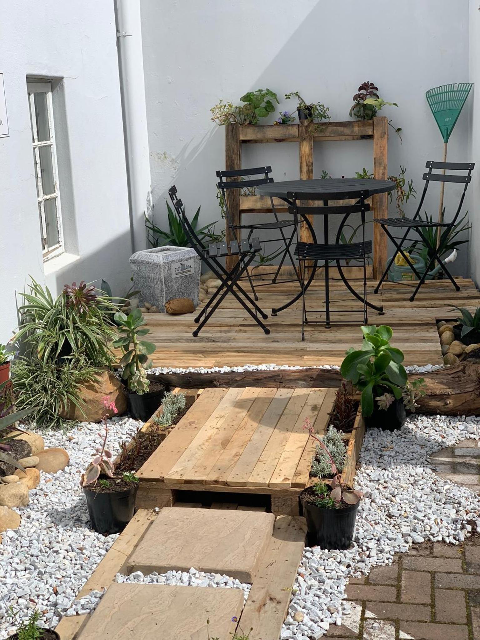 The Silhouette - Paarl - Self Catering Apartment
