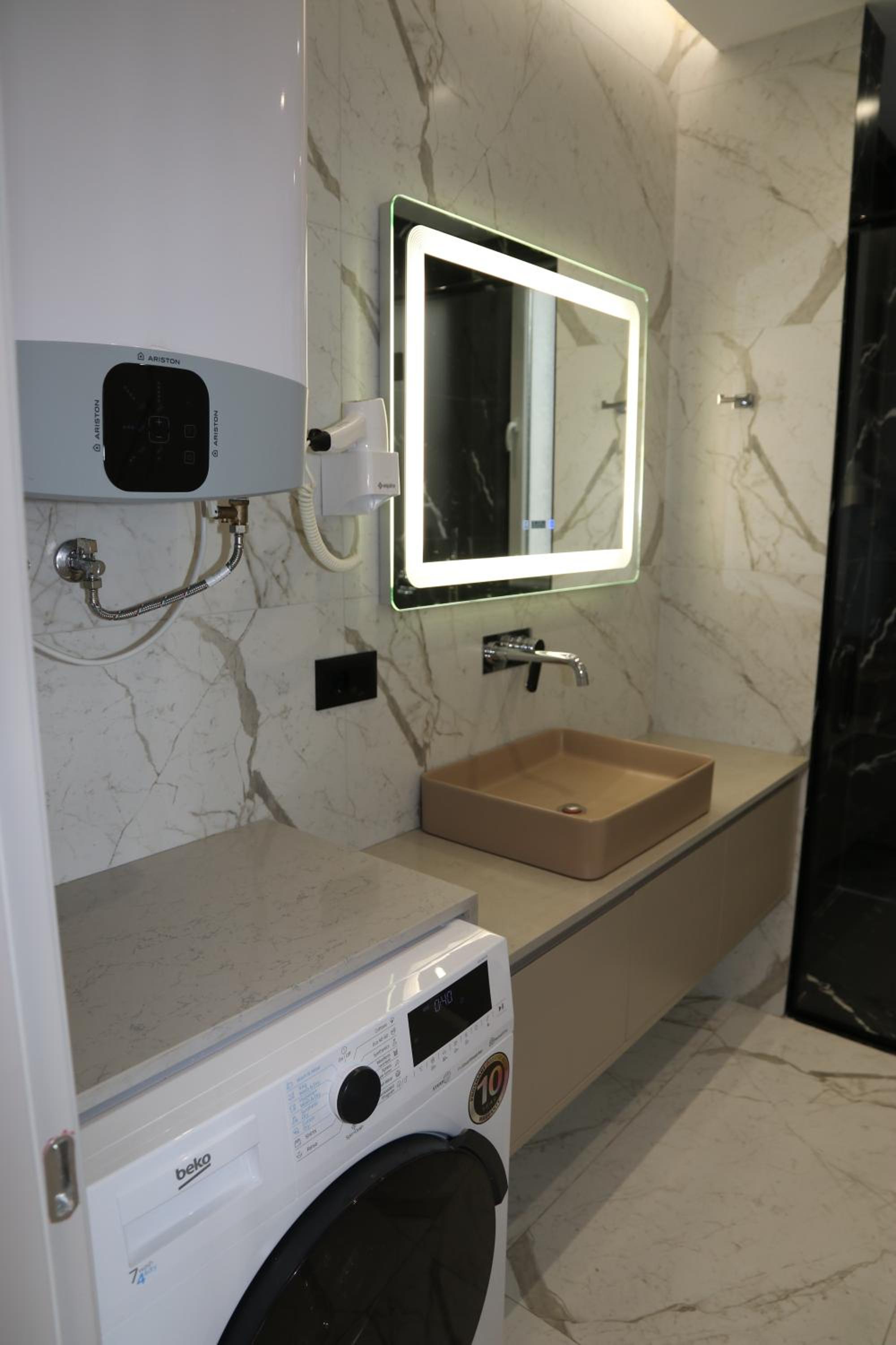 MERXHAN`S Apartment
