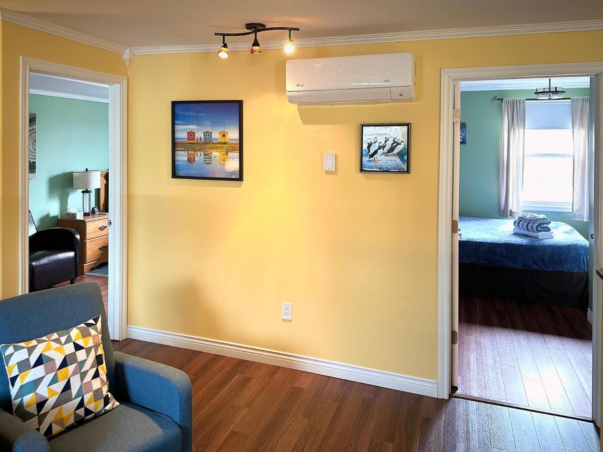 The Full House @ The Homestead Oceanfront Suites