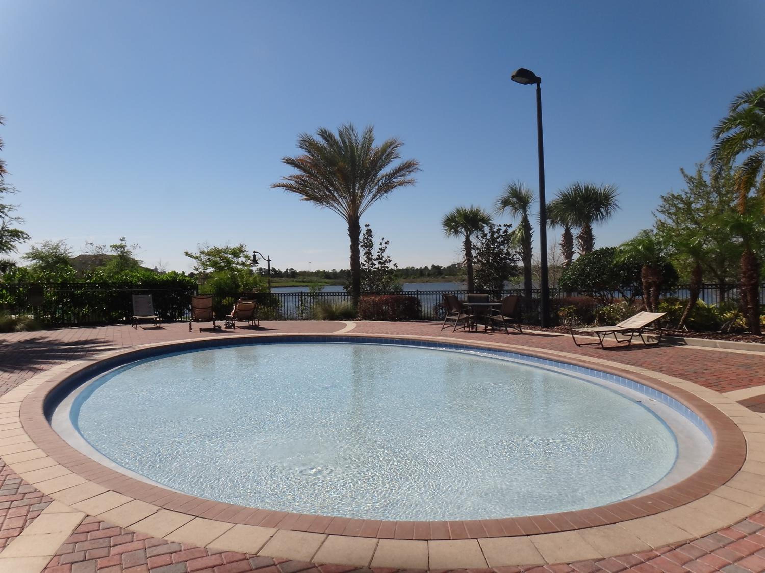 Universal Studios Area Apartment