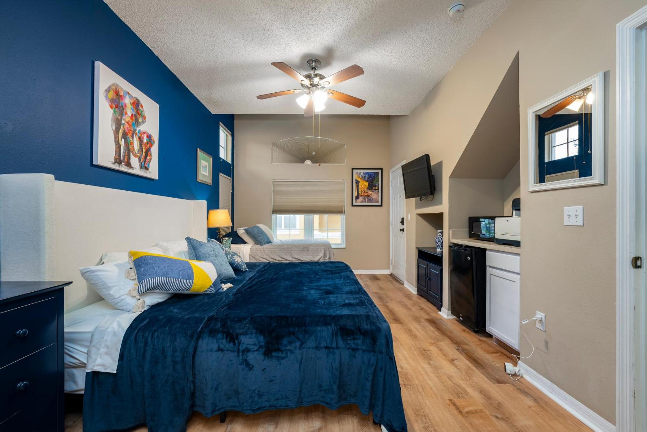 Natural Reserve Home at Emerald Islands view 5