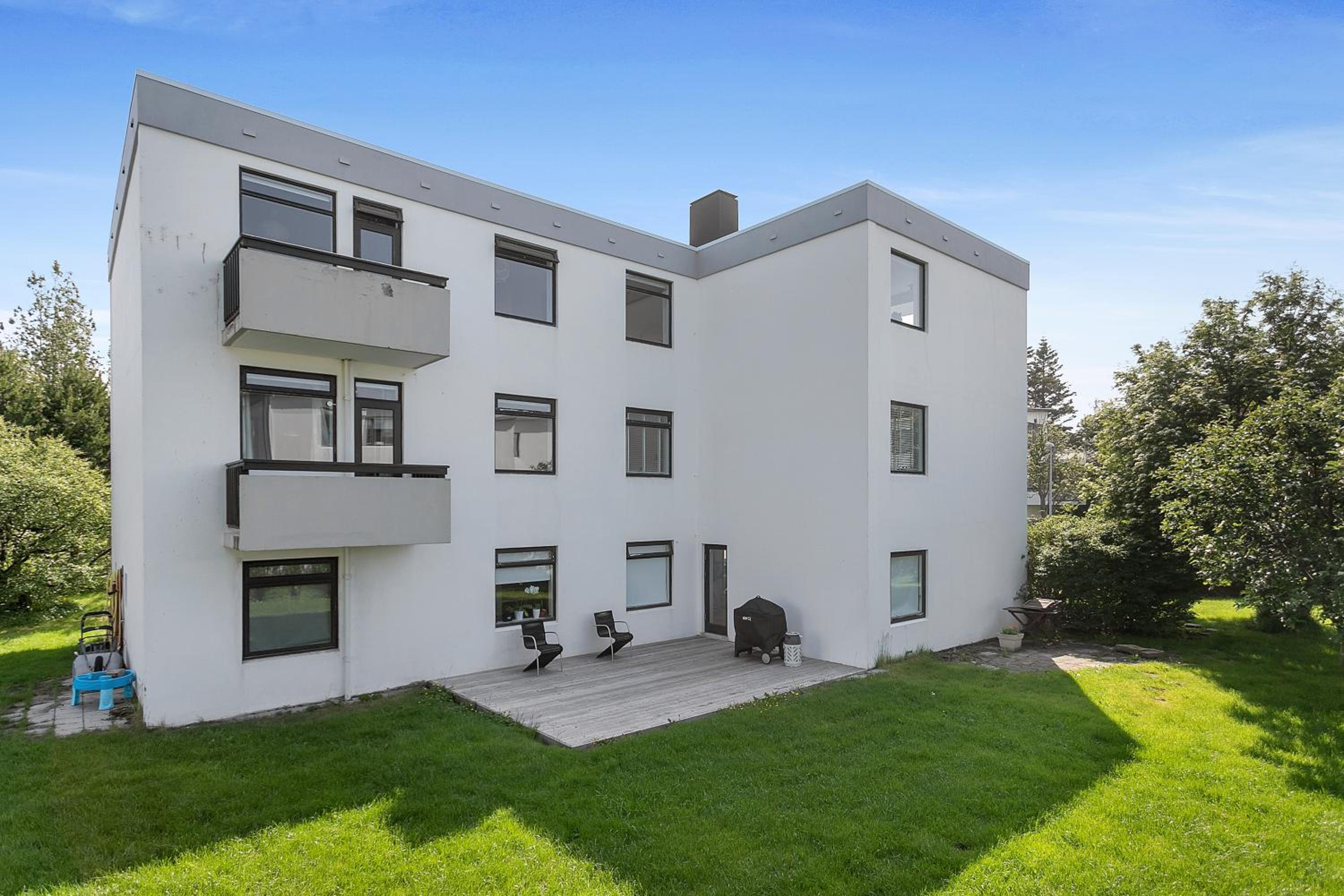 Modern apartment in Safamýri in Reykjavik - Birta Rentals view 4