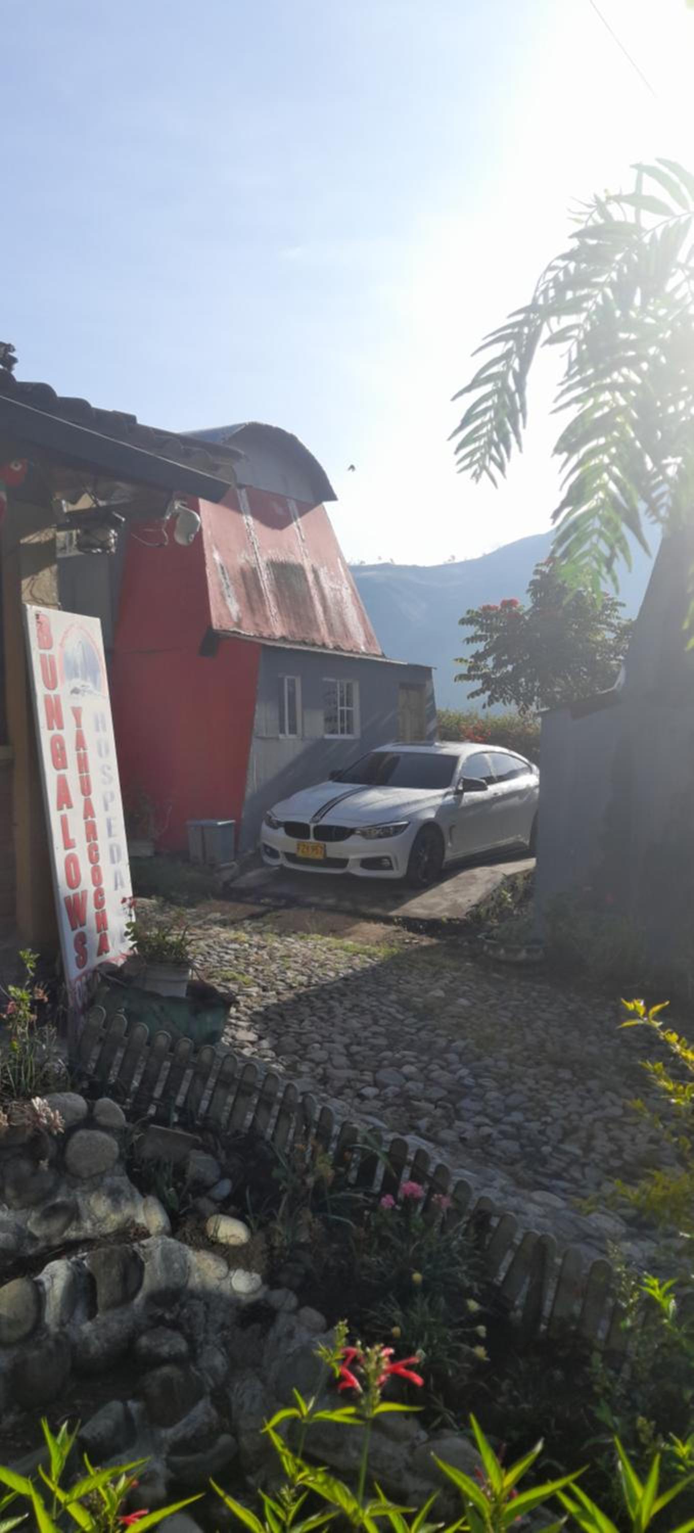 BUNGALOWS YAHUARCOCHA