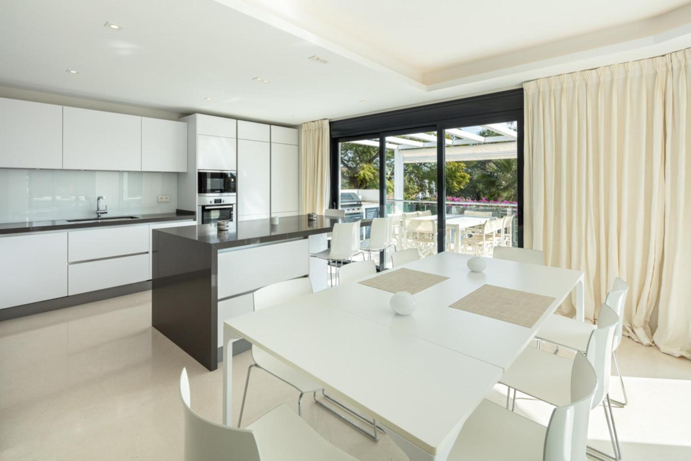 Marbella Vacations - All About Villa Breeze - Property Image 28