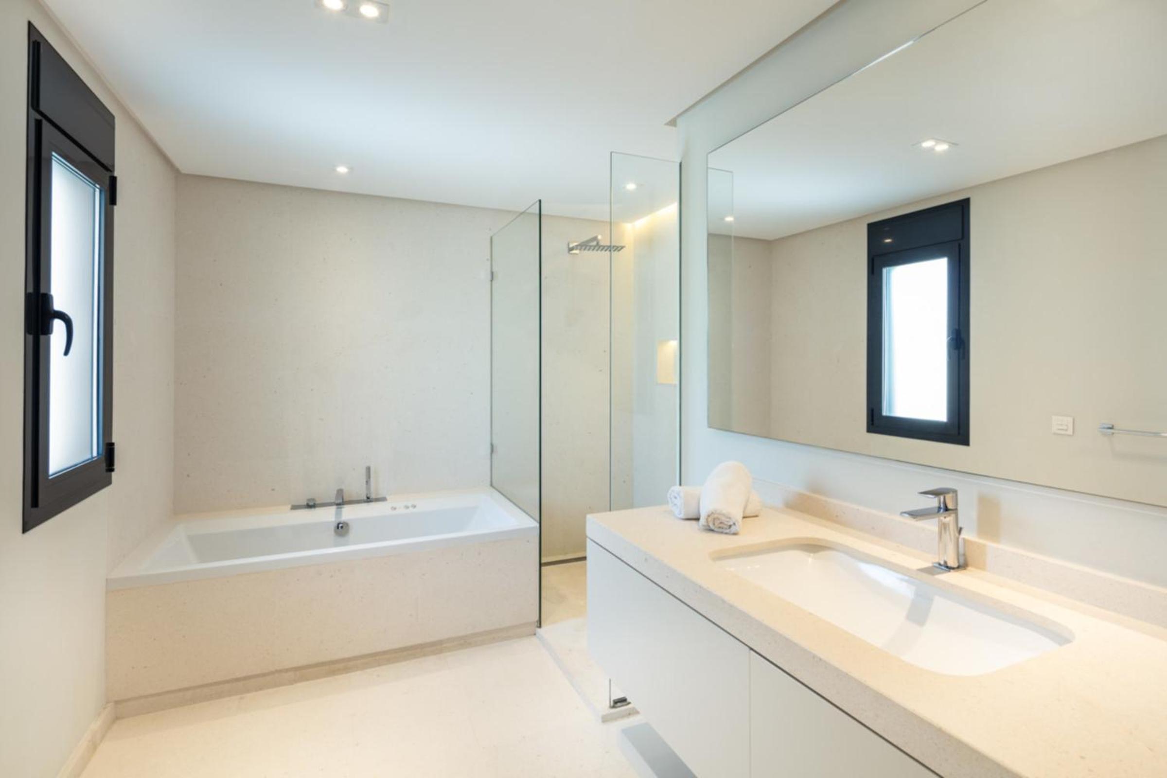 Marbella Vacations - All About Villa Breeze - Property Image 15