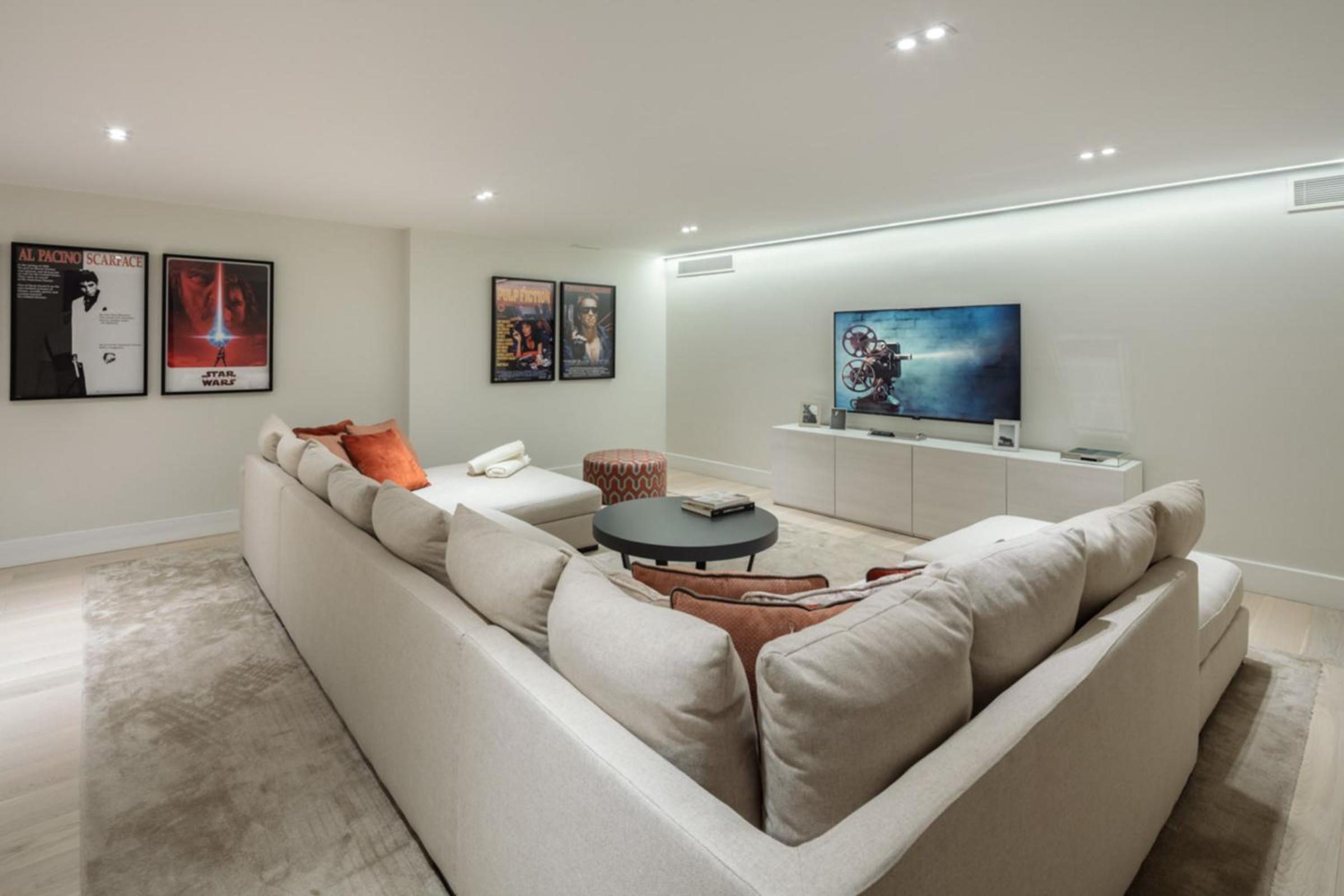 Marbella Vacations - All About Villa Breeze - Property Image 9