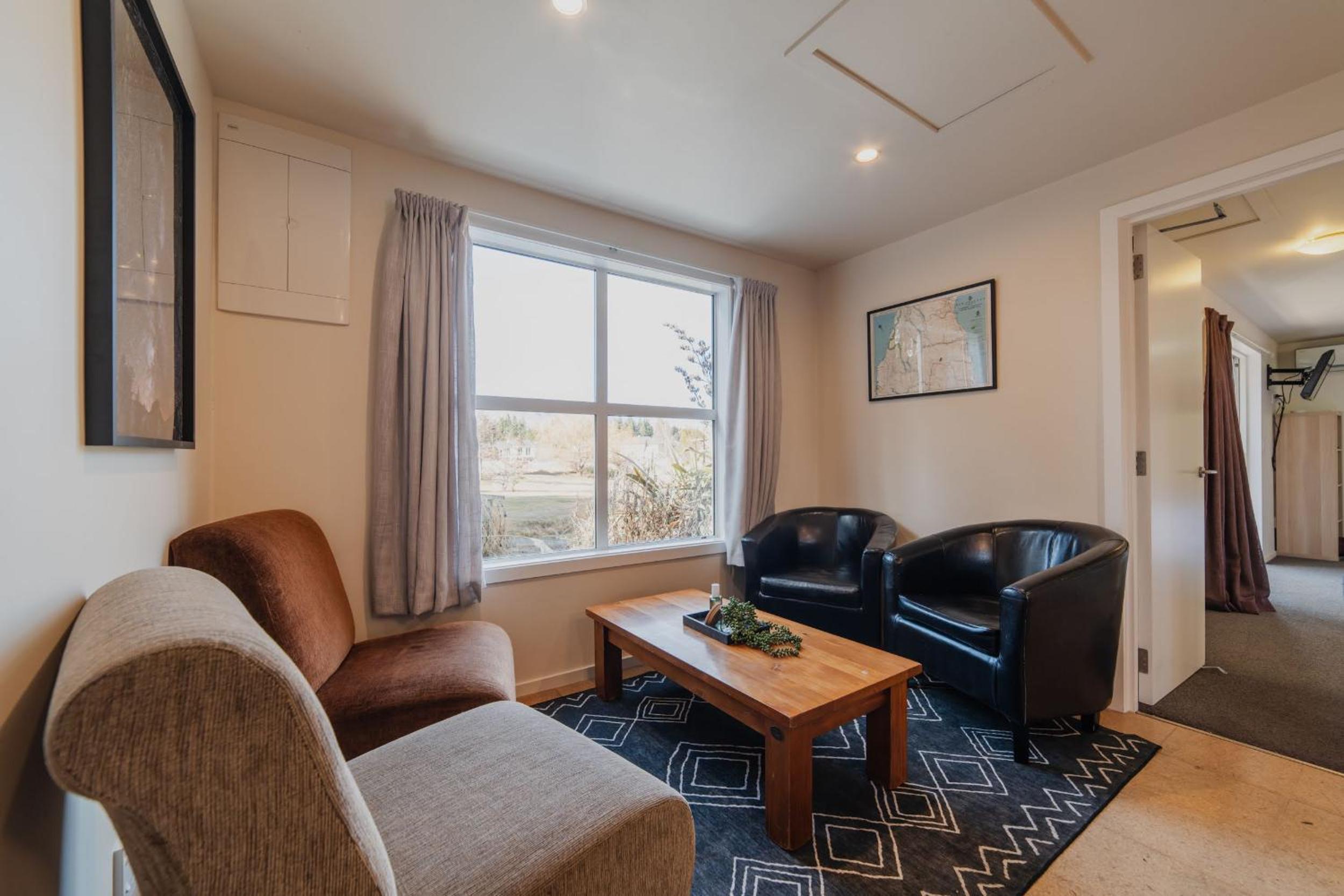 Lake Tekapo Cottages 4