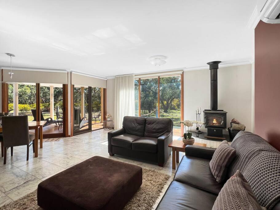 Aurora Cottages - Six Seasons