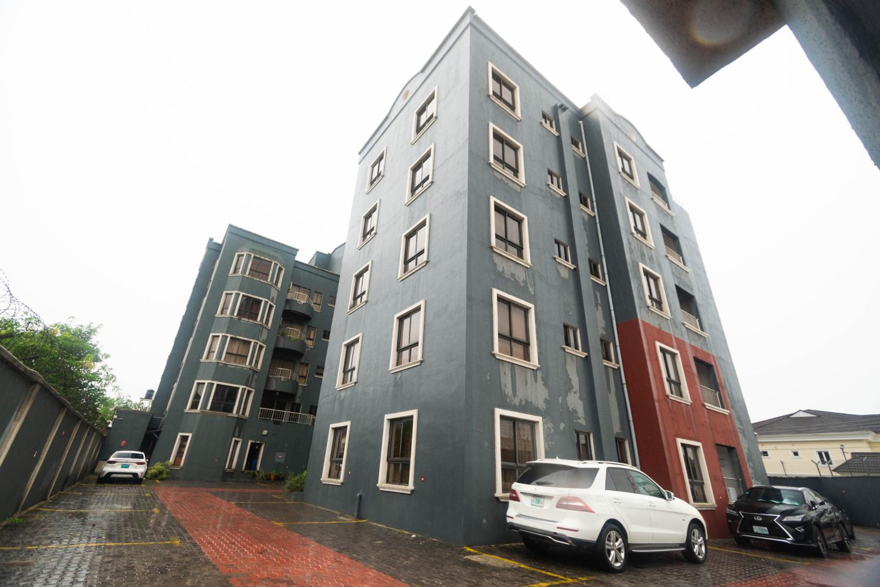 Bec Lux Apartments view 3