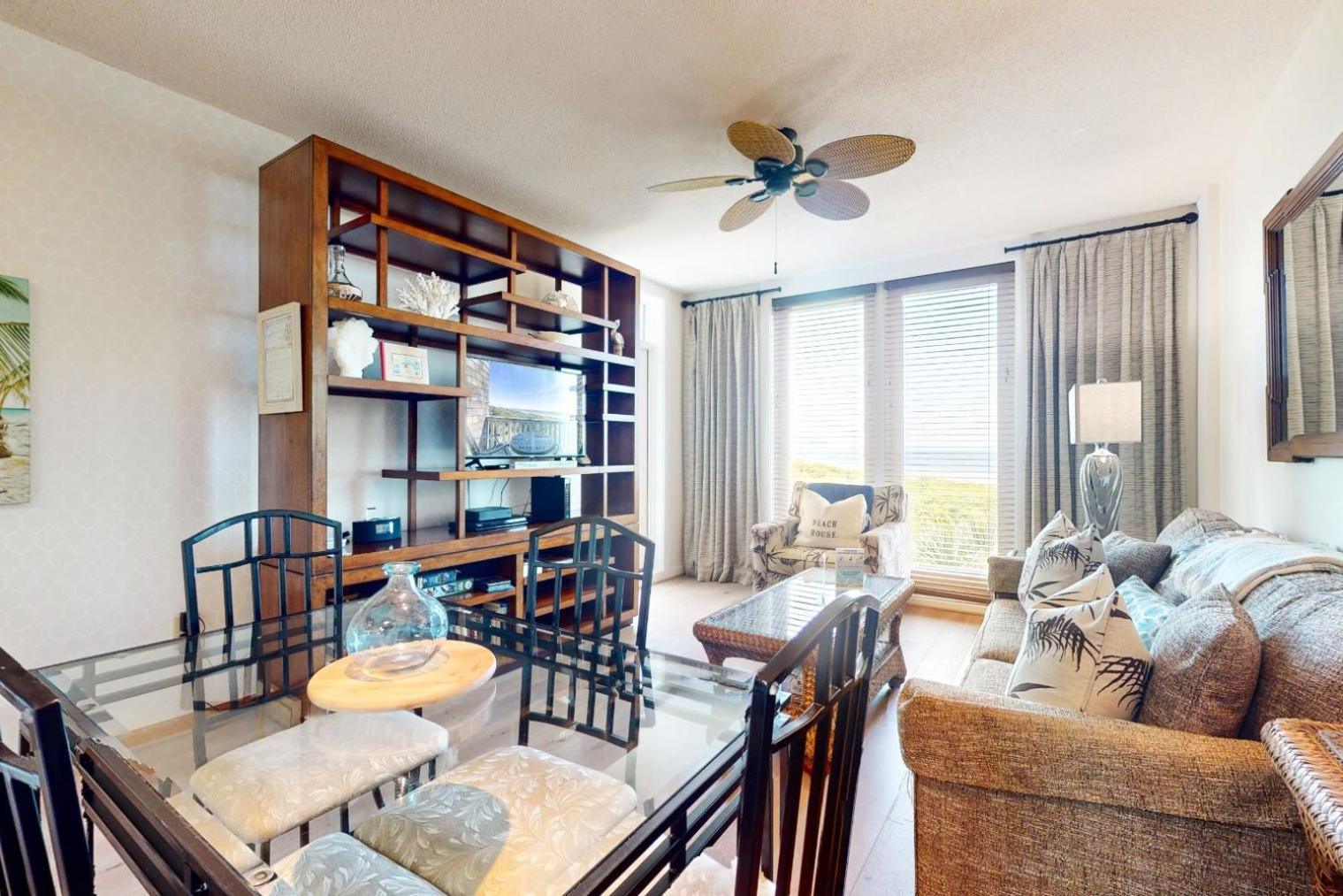 2476 Shipwatch Oceanfront Villa view 4