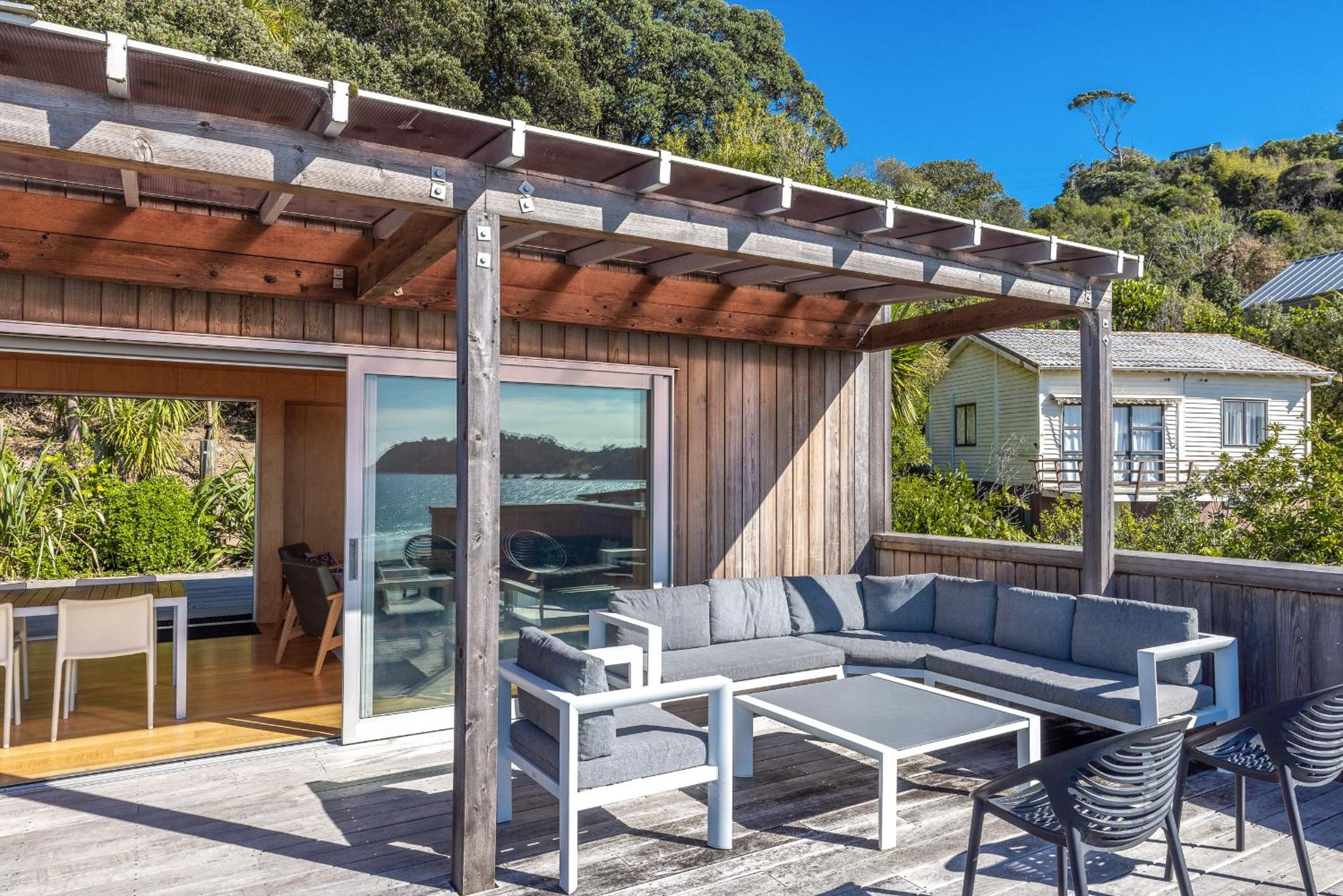 Sandcastle on Seventh, Onetangi - Be My Guest Waiheke