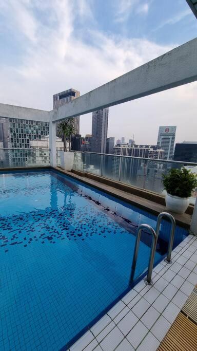 KLCC Apartment