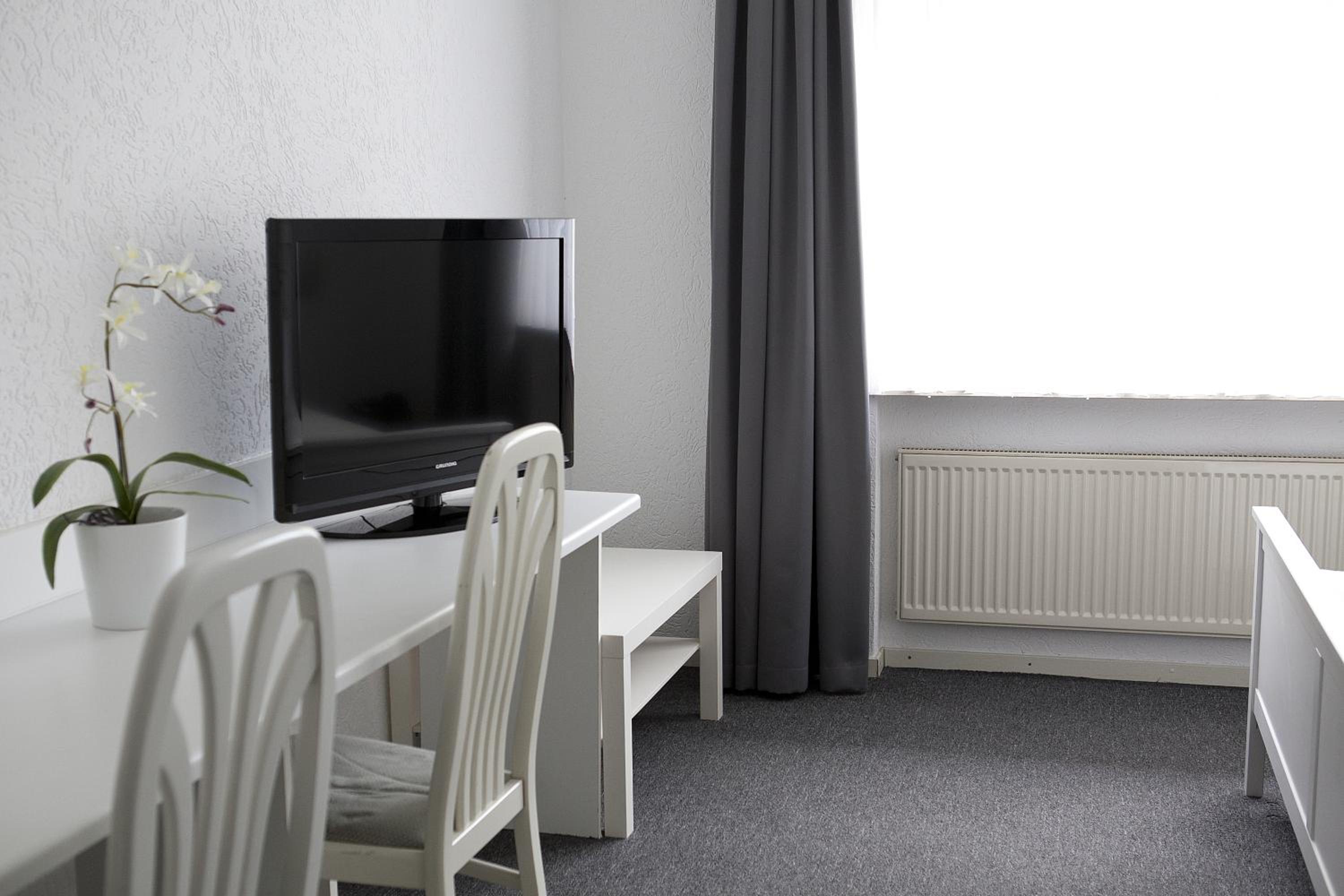 Hotel Asslar - Property Image 3