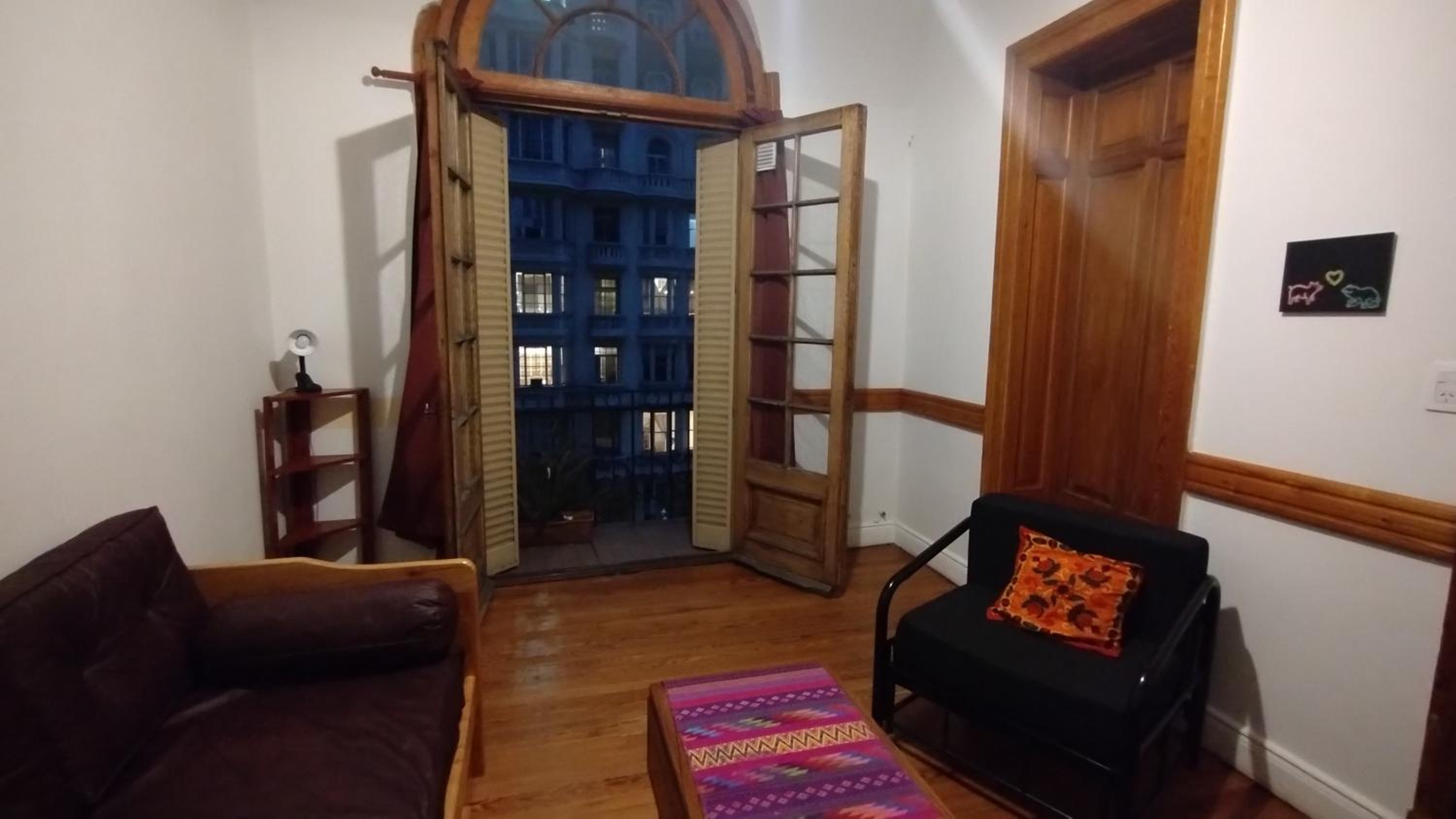 Elegante y soberbio departamento en el Corazón de Buenos Aires