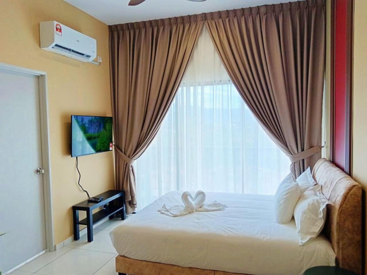 The Horizon Ipoh Dual L13A by Grab A Stay