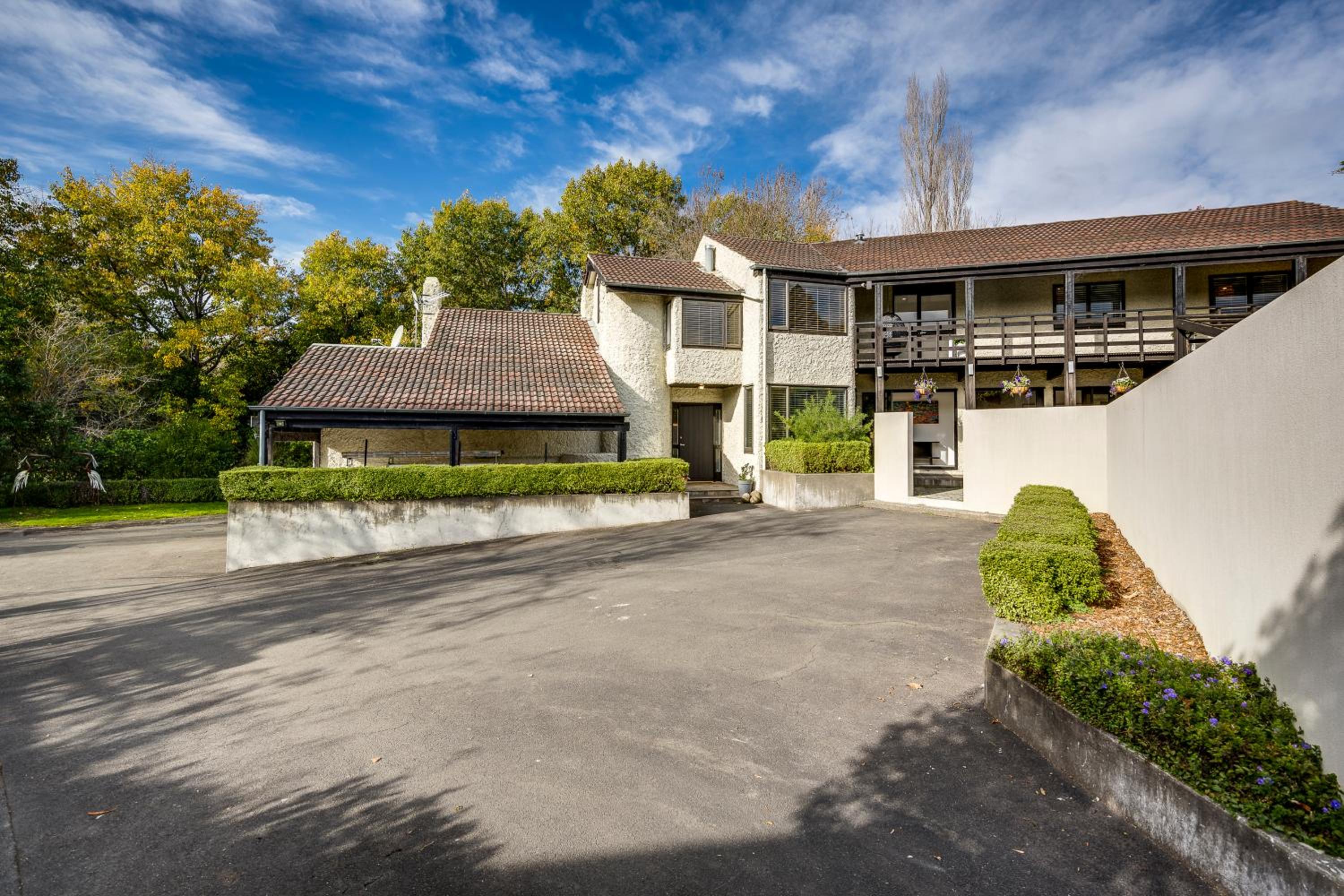 Splendid Sanctuary - Havelock North Holiday Home view 5