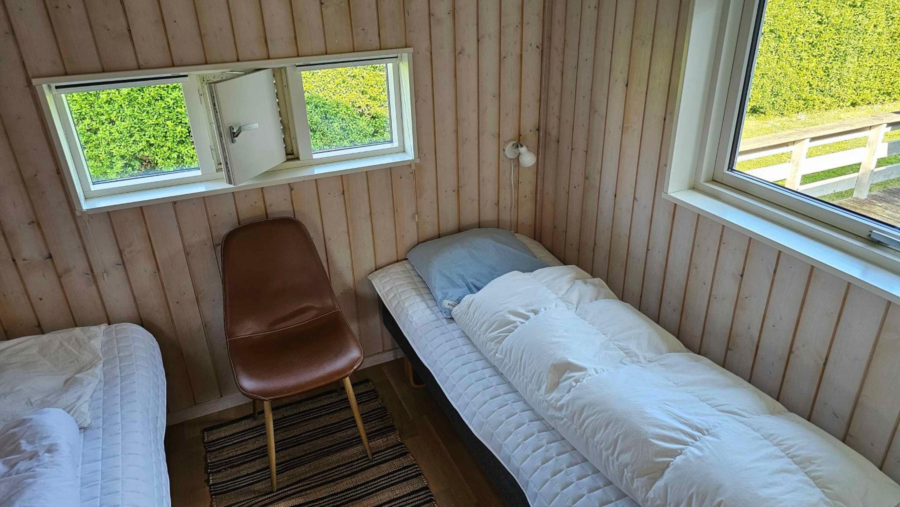 Cozy And Modern Holiday Home With All Equipment