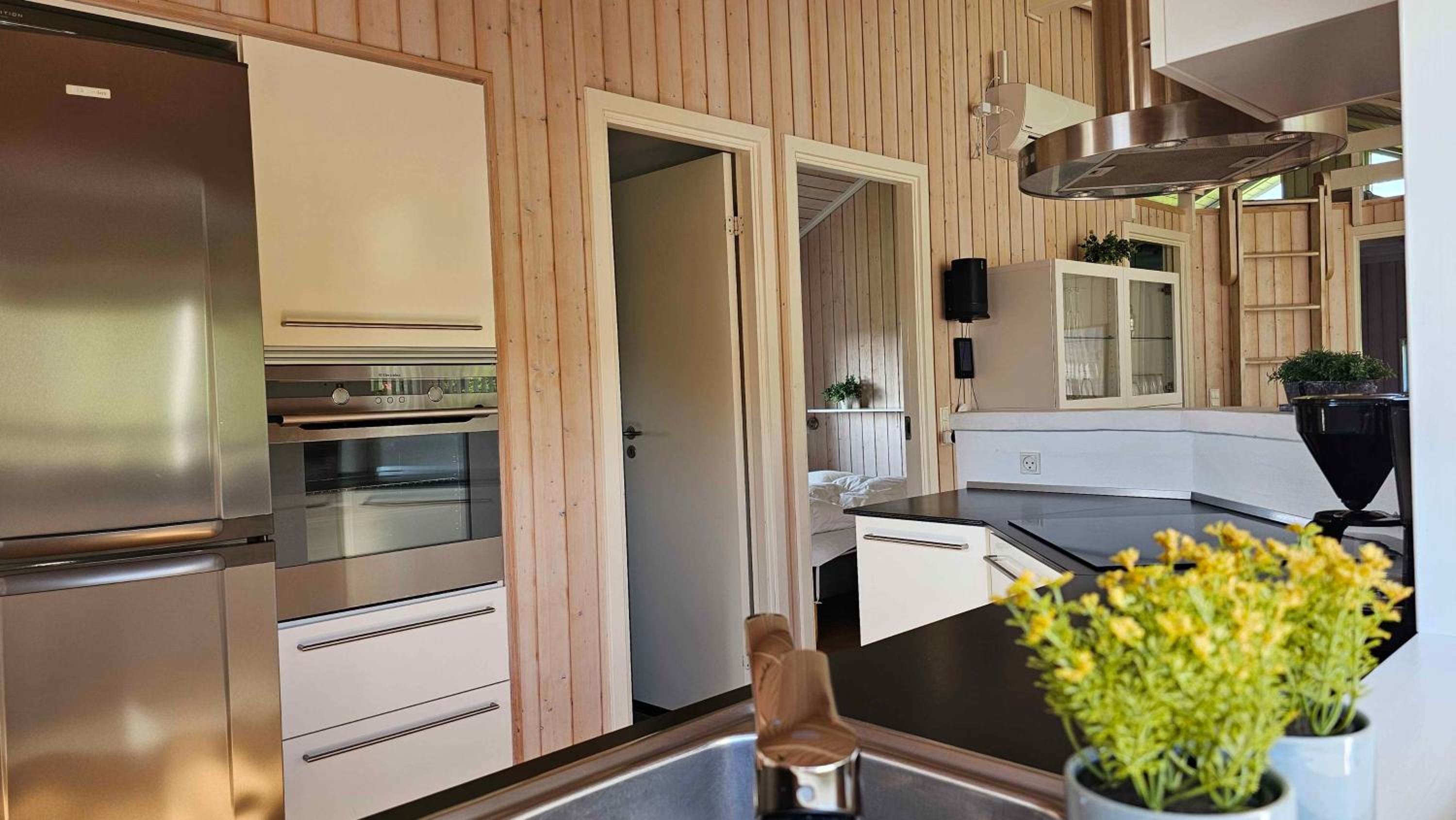 Cozy And Modern Holiday Home With All Equipment
