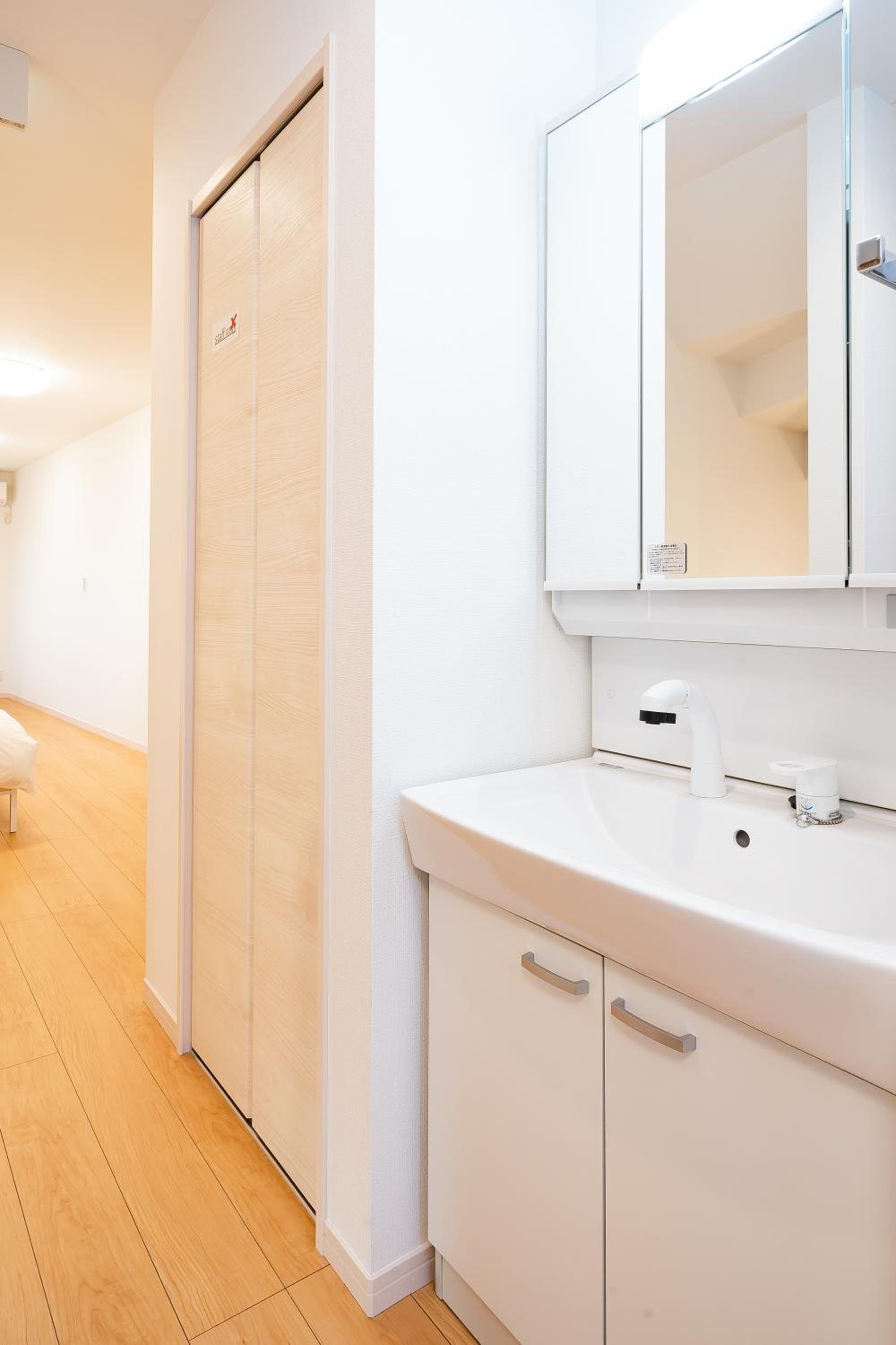 52, Higashi-Mukojima, Entire house for rent