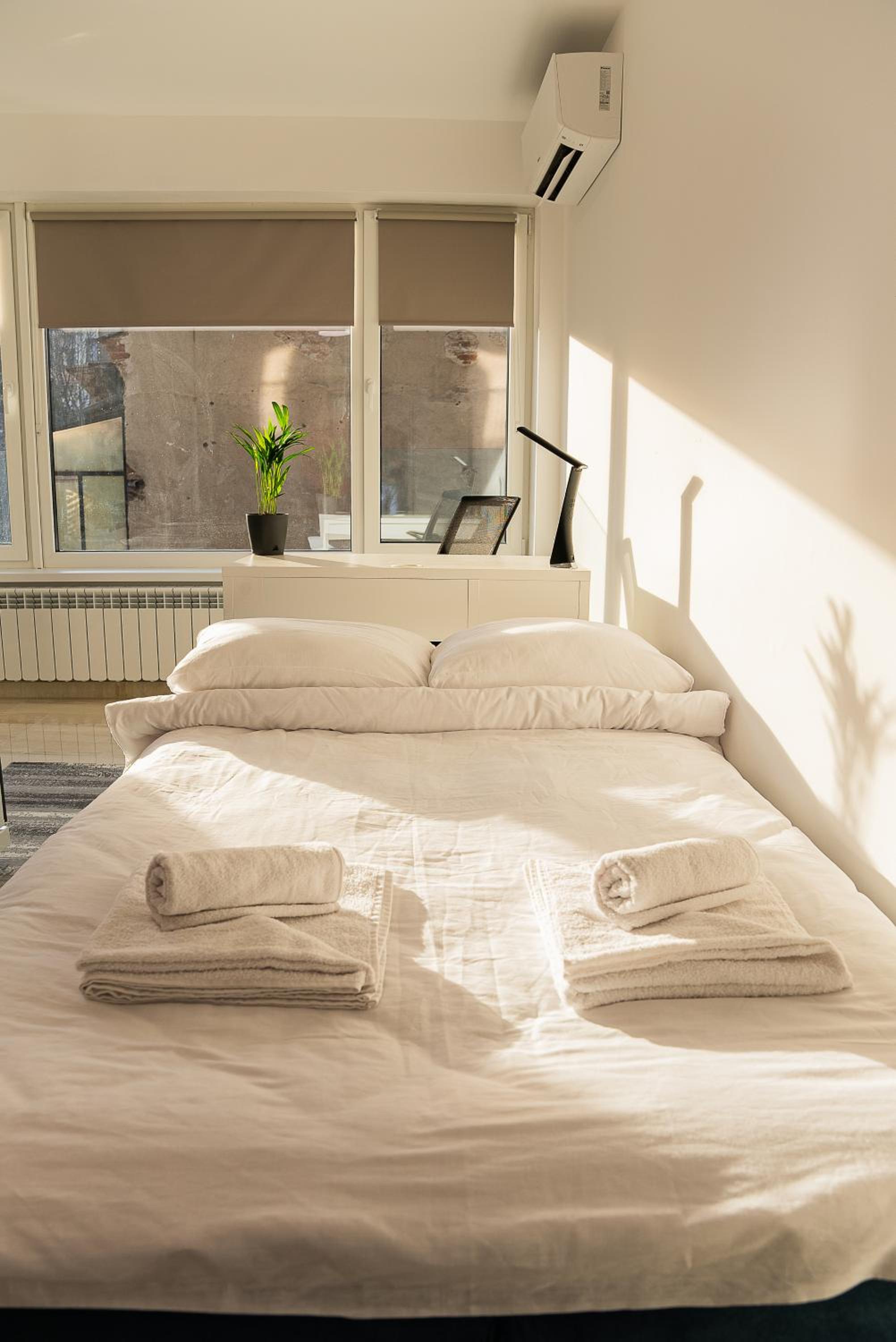 Digital Nomad Suites with Free Gym Pass and Office Setup