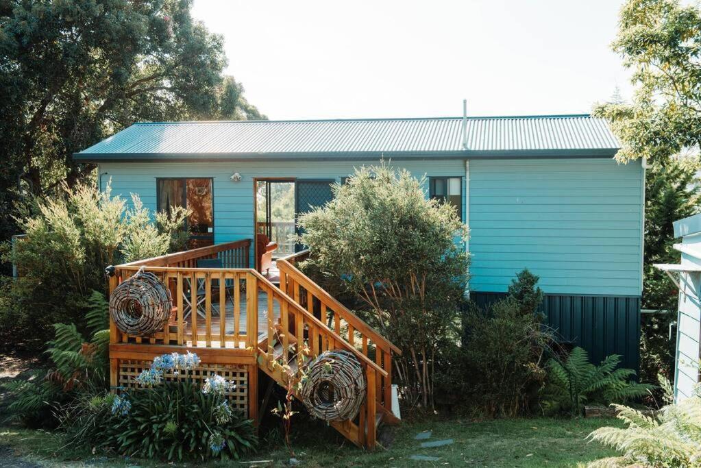Kelp Cabin intimate, calm and restful