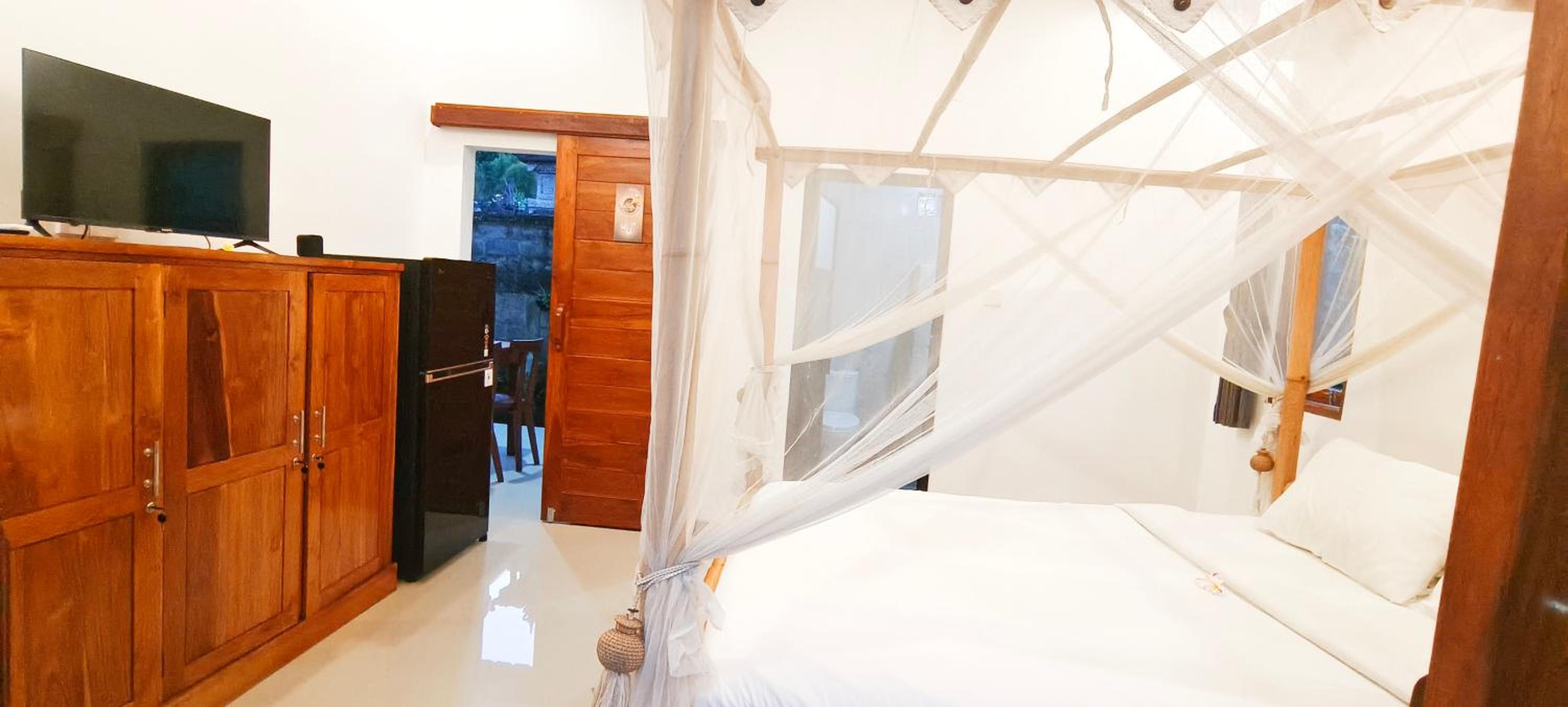 Mayka House view 4