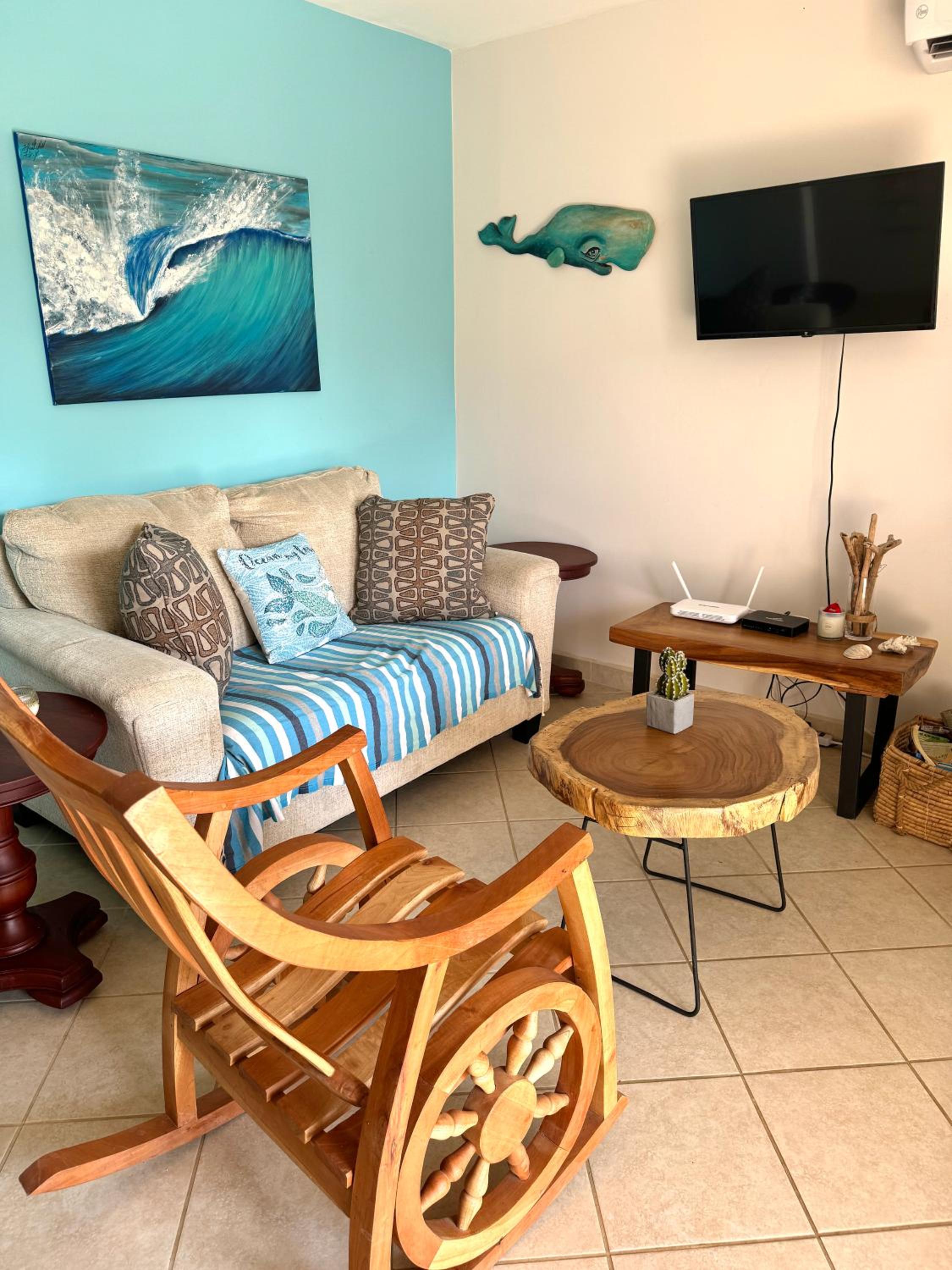 High Tide 2 bed1 bath condo Terrace