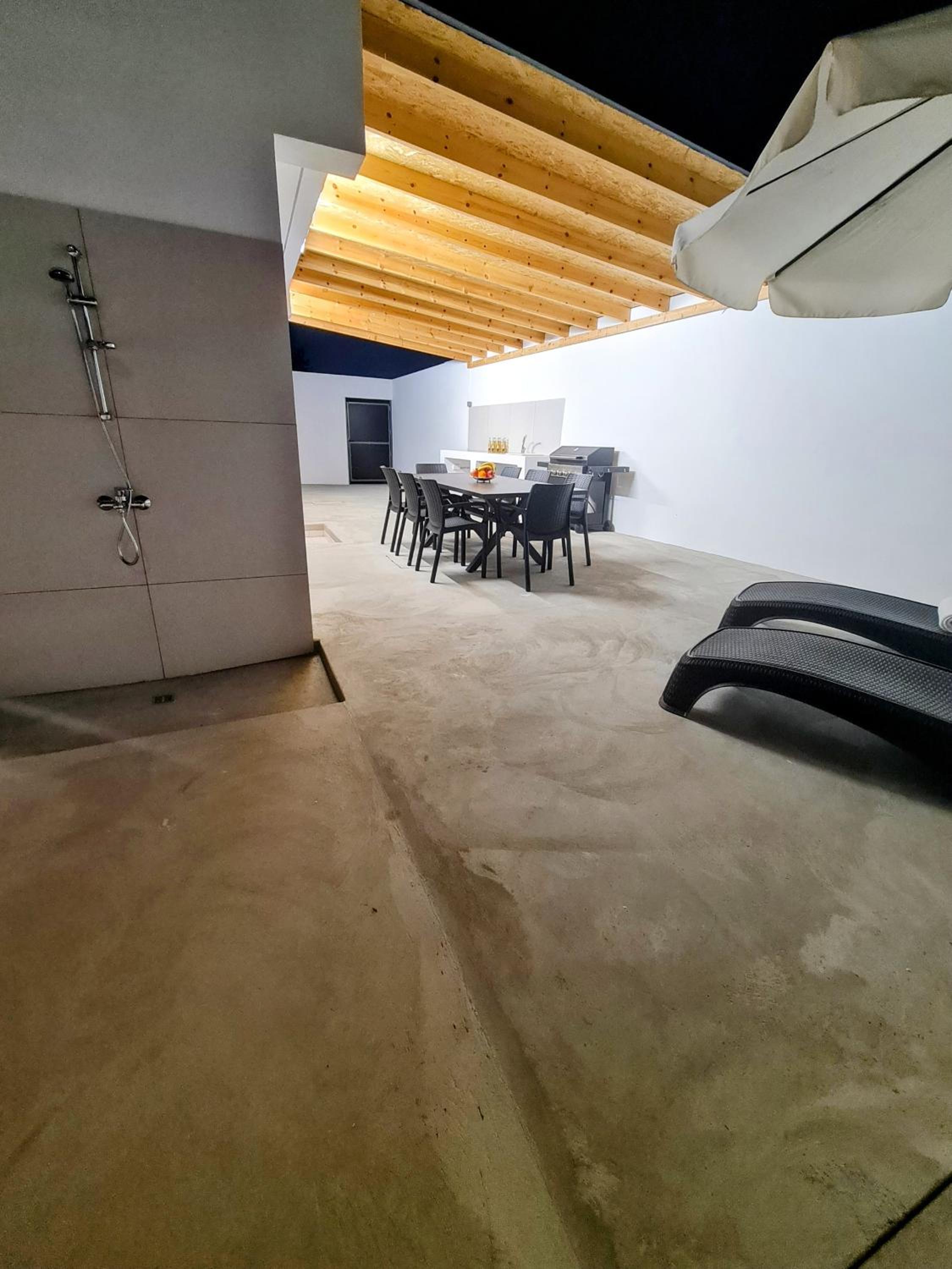SEVIS SUITES