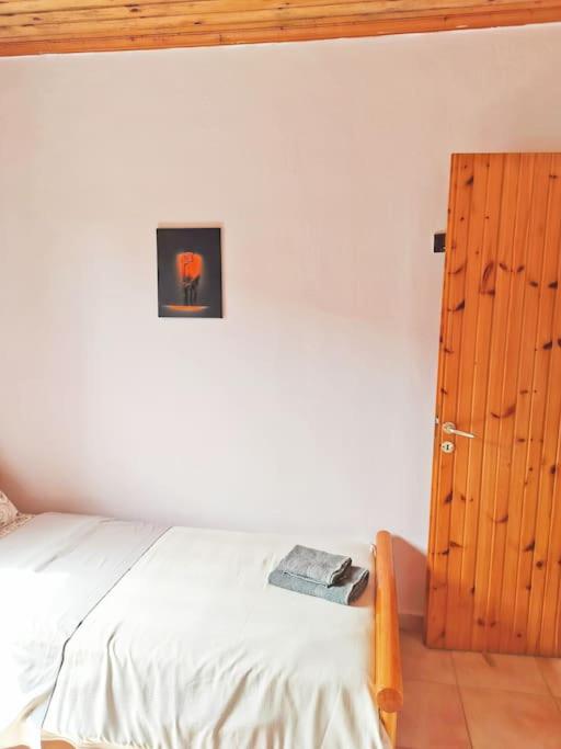 Amazing Beachfront Katakolo House Swim & Stay