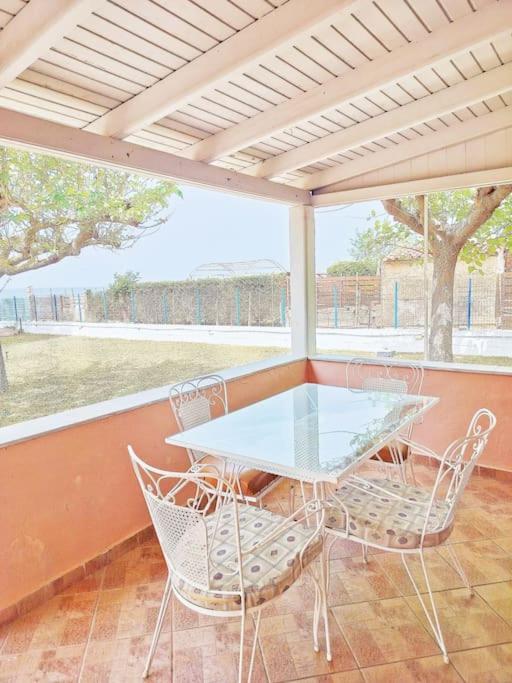 Amazing Beachfront Katakolo House Swim & Stay