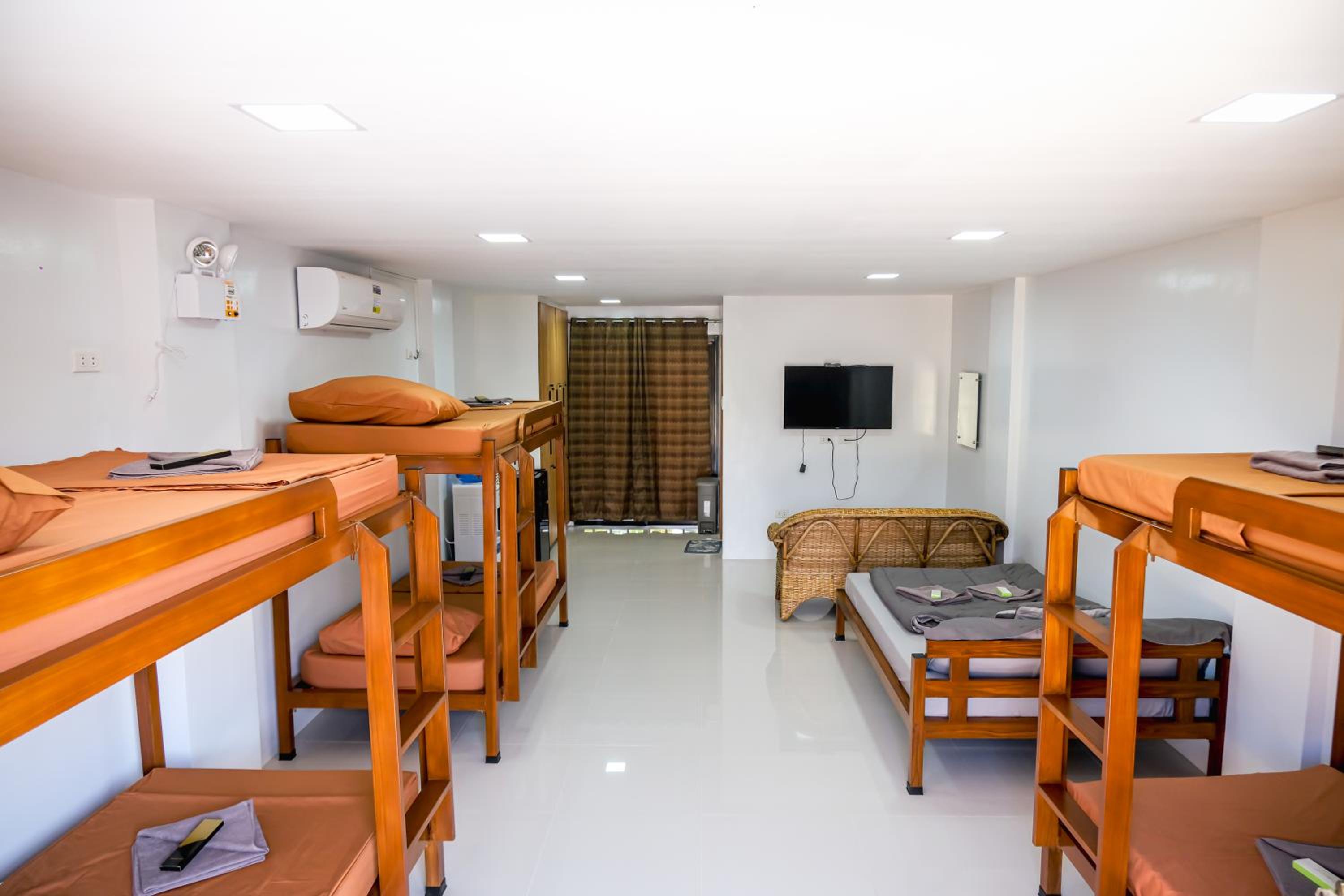 Hangout Haven Siargao Homestay