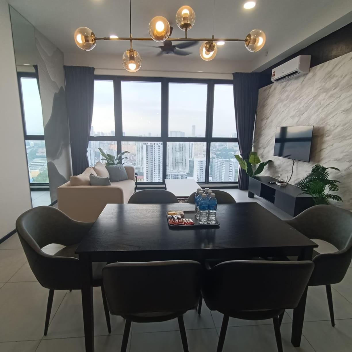 Urban Suites Georgetown Penang - Sea View & Georgetown View - High Floor - Exclusive & Cozy Stay photo 3
